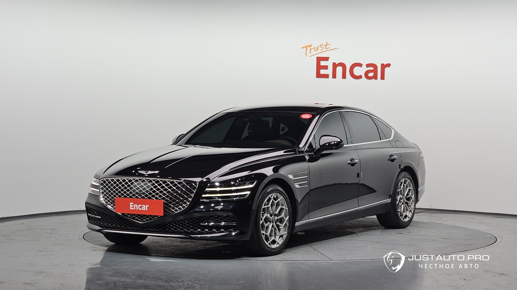 Автомобиль Genesis G80