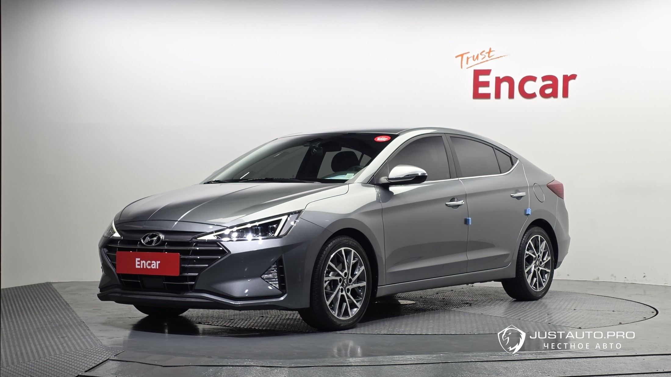 Автомобиль Hyundai AVANTE