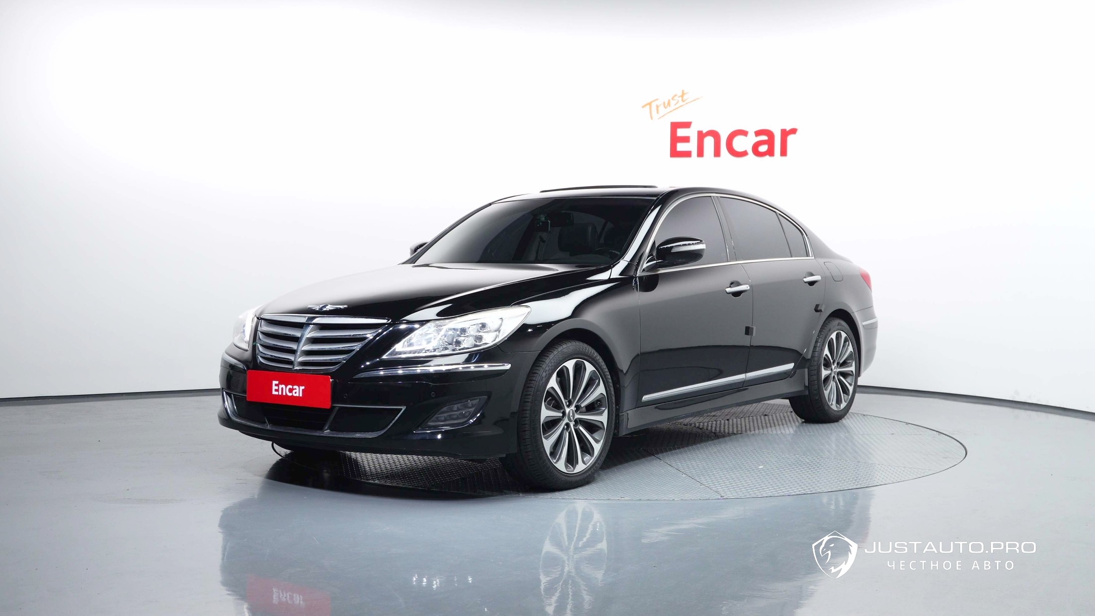 Автомобиль Hyundai Genesis