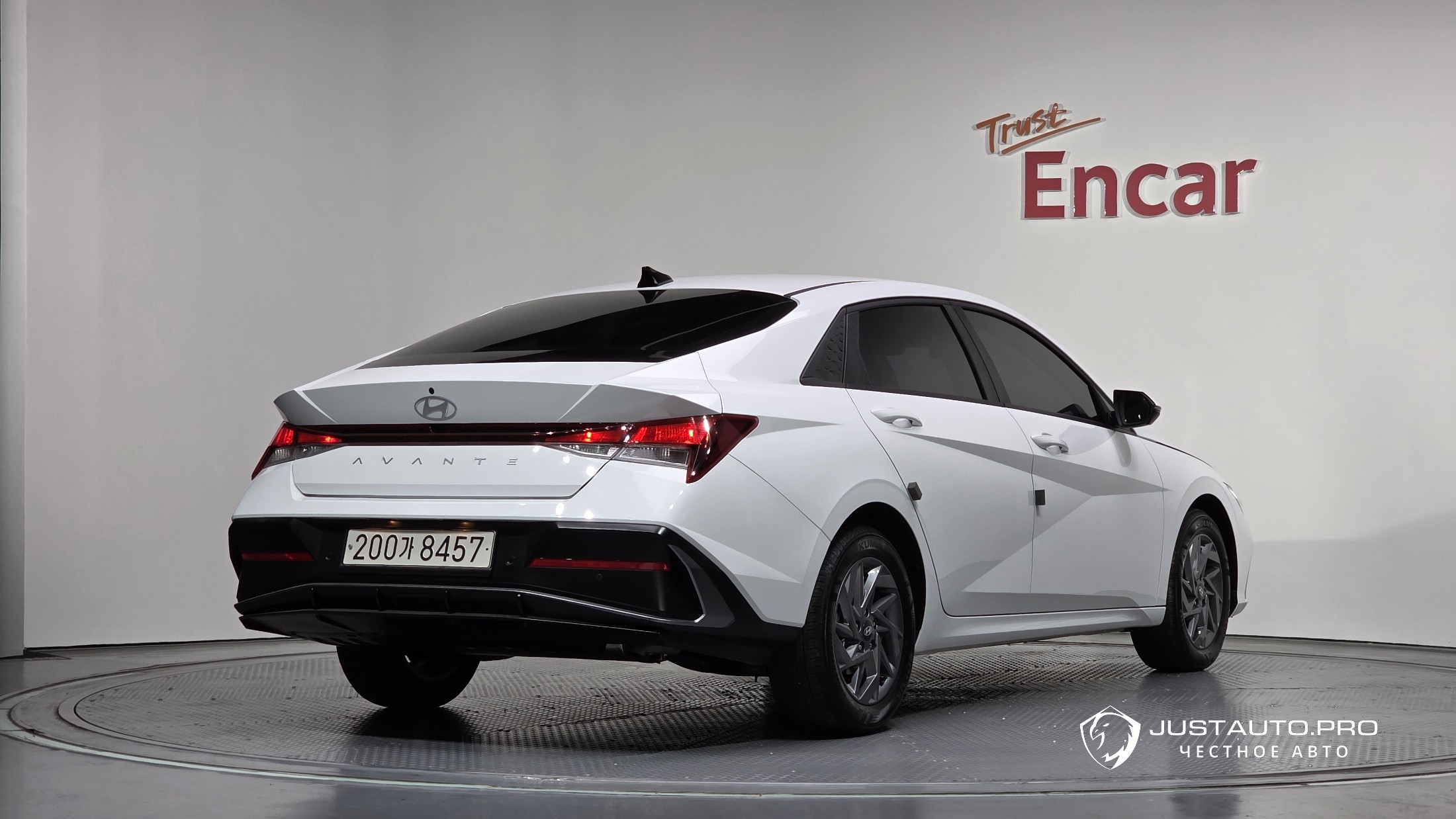 Автомобиль Hyundai AVANTE