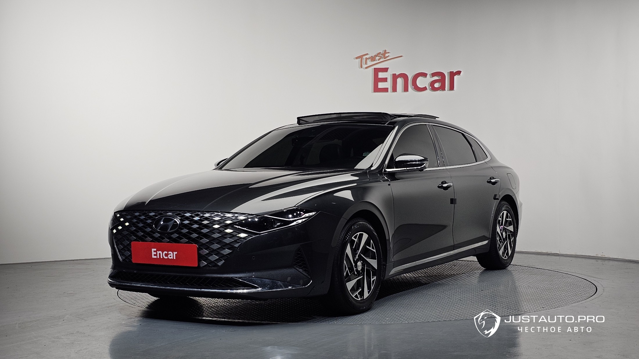 Автомобиль Hyundai Grandeur