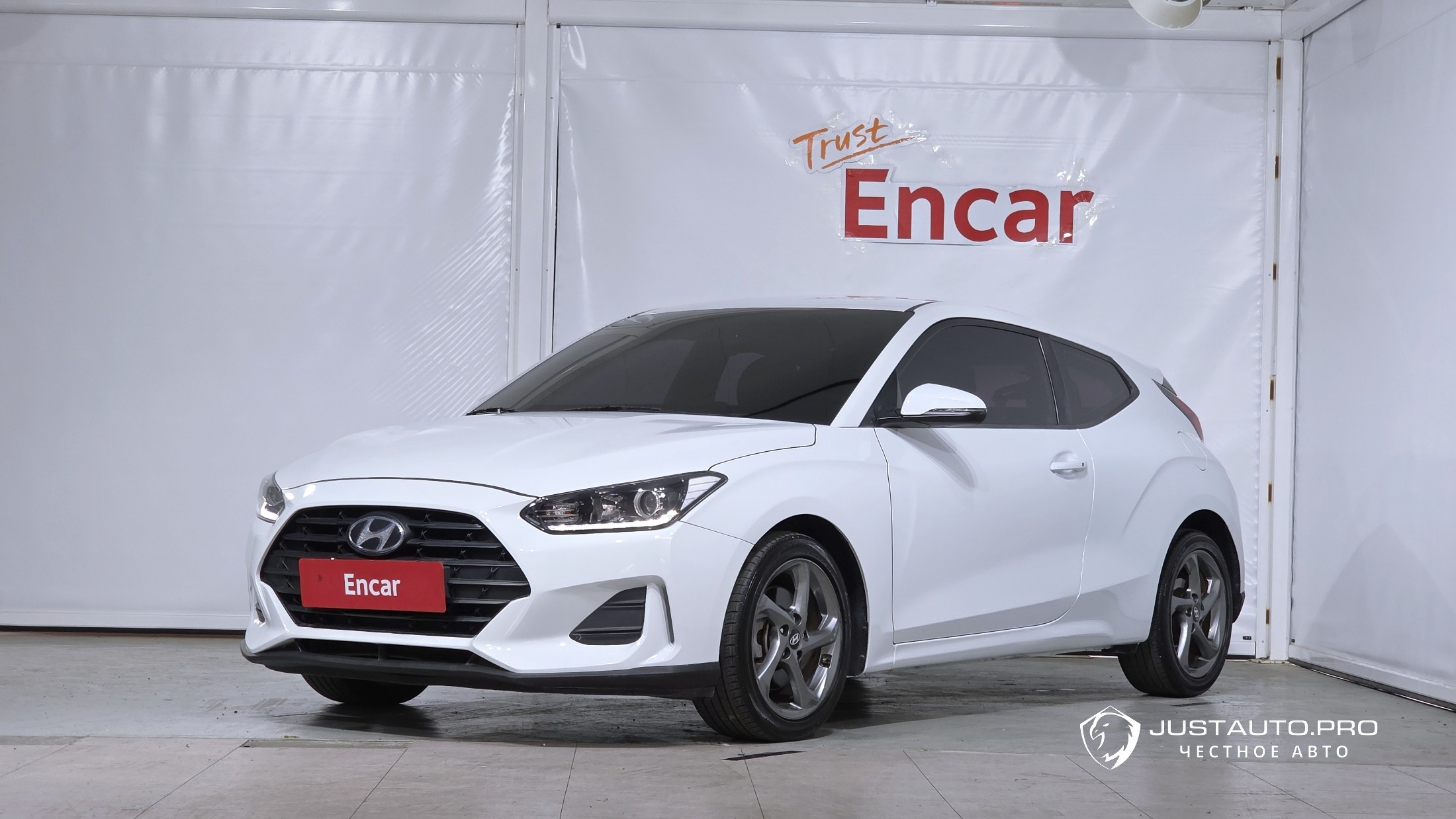 Автомобиль Hyundai Veloster