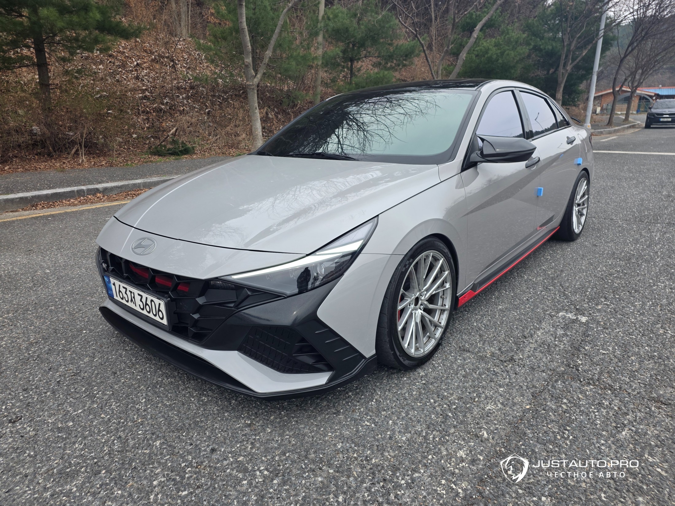Автомобиль Hyundai AVANTE