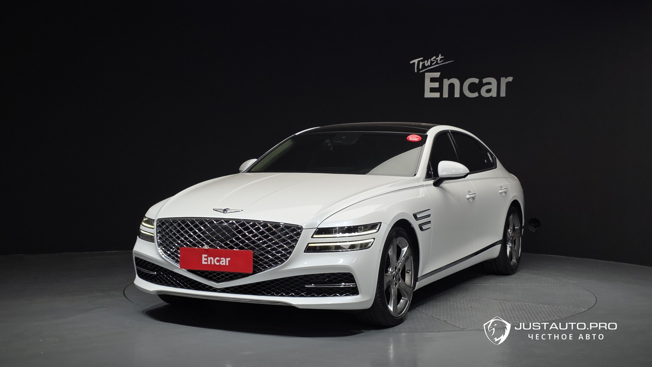 Автомобиль Genesis G80