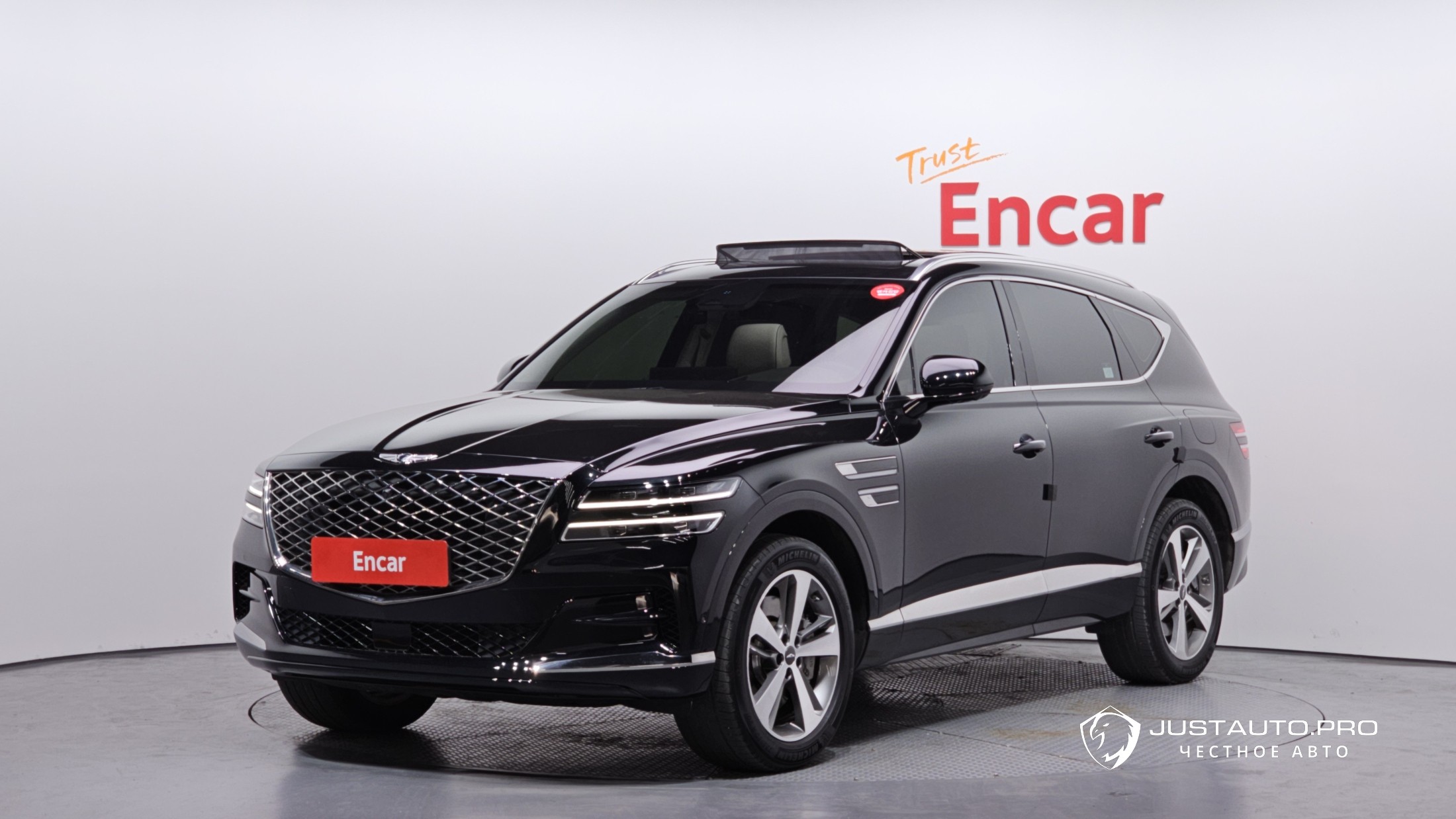 Автомобиль Genesis GV80