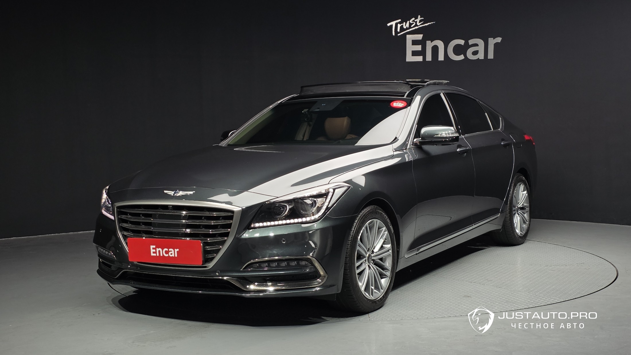 Автомобиль Genesis G80