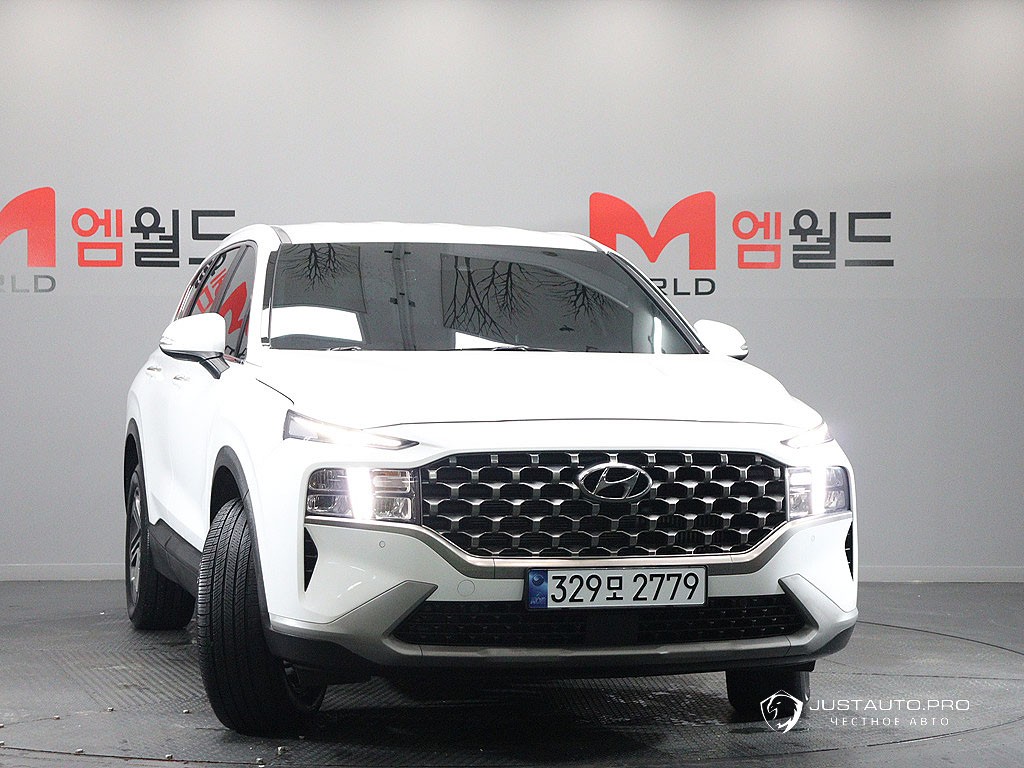 Автомобиль Hyundai Santafe