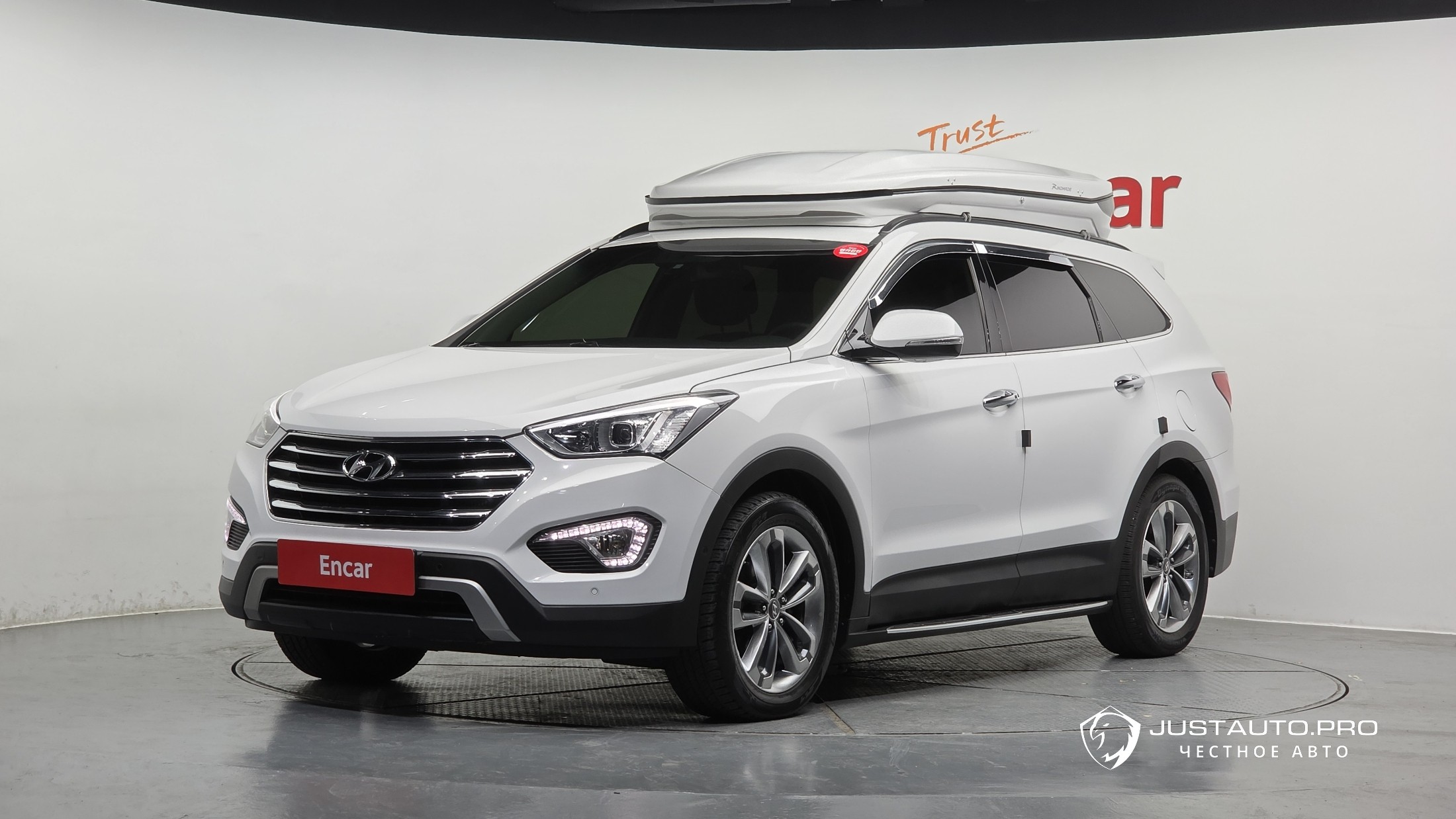 Автомобиль Hyundai Maxcruz