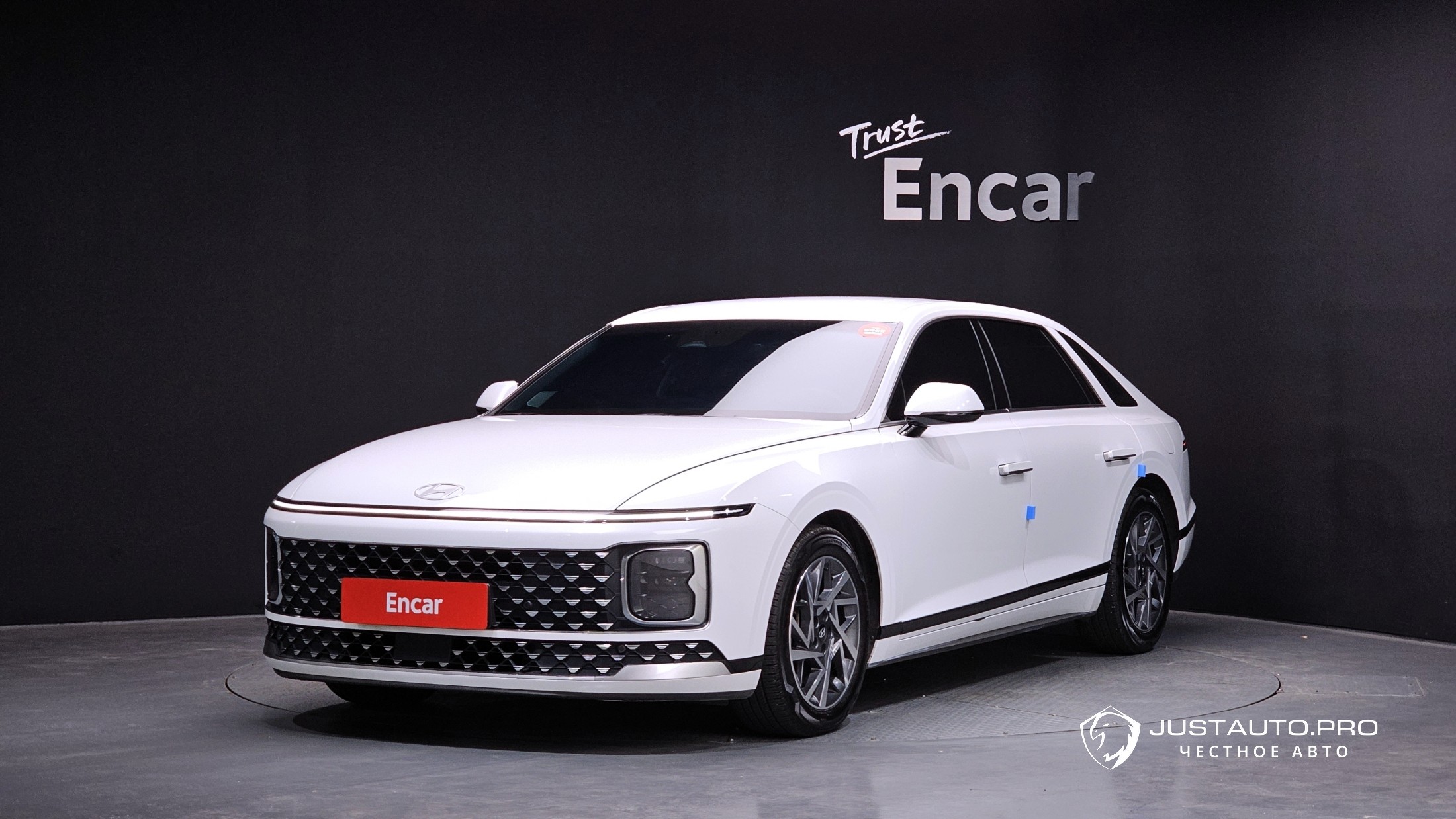 Автомобиль Hyundai Grandeur