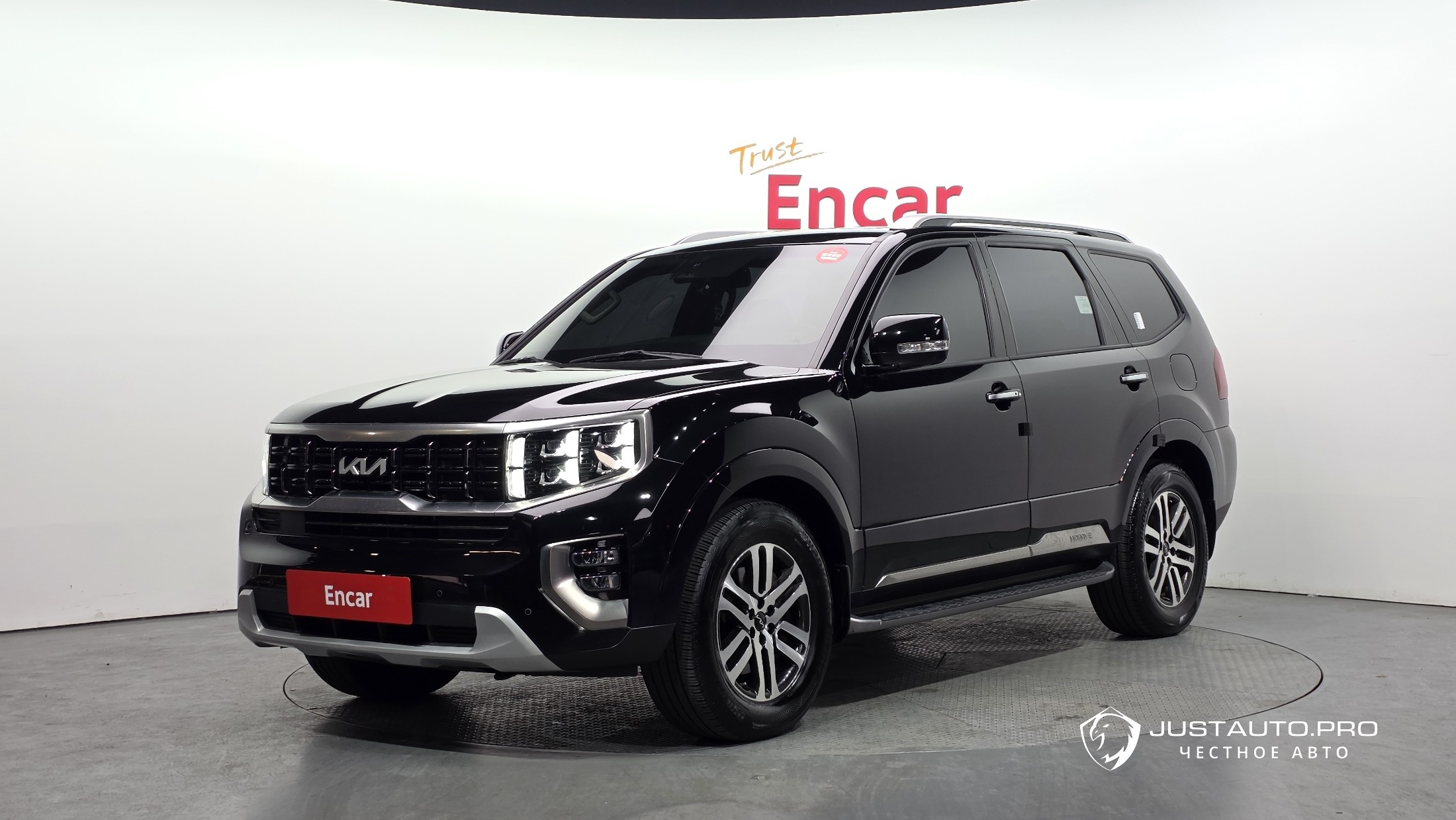 Автомобиль Kia Mohave