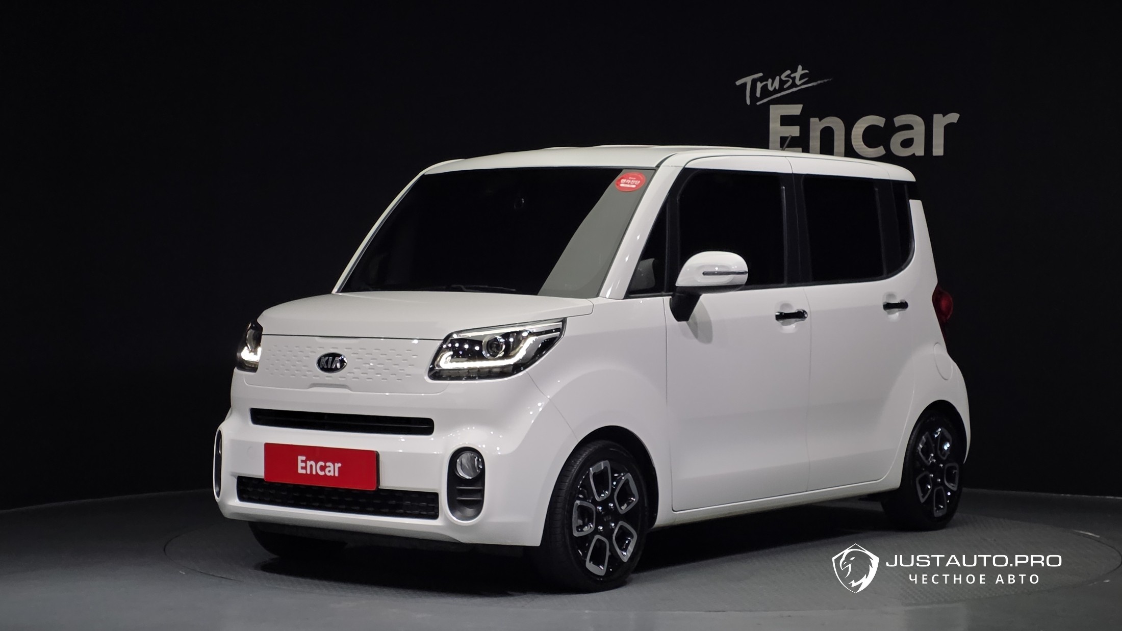 Автомобиль Kia RAY