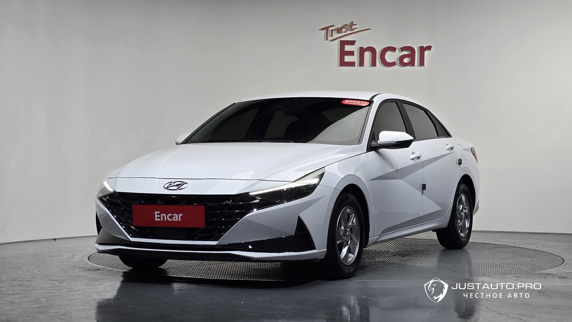 Автомобиль Hyundai AVANTE