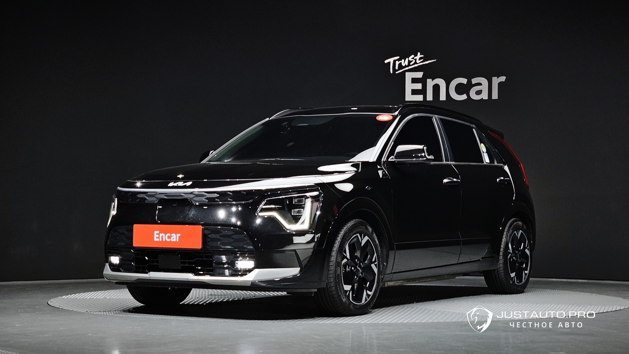 Автомобиль Kia Niro