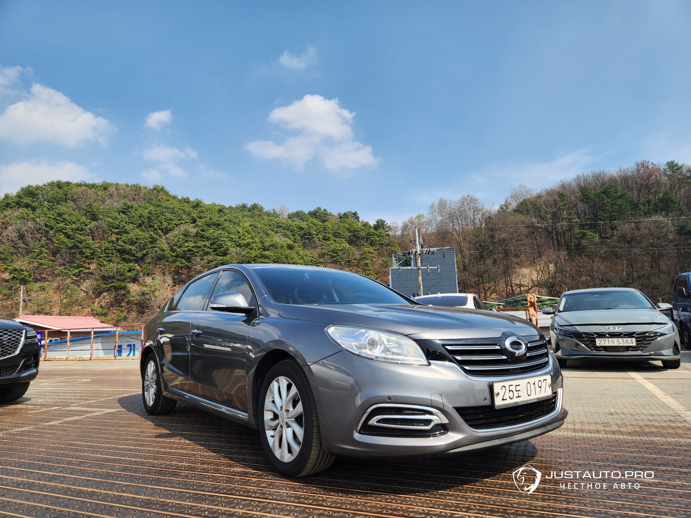 Автомобиль Renault-KoreaSamsung SM7
