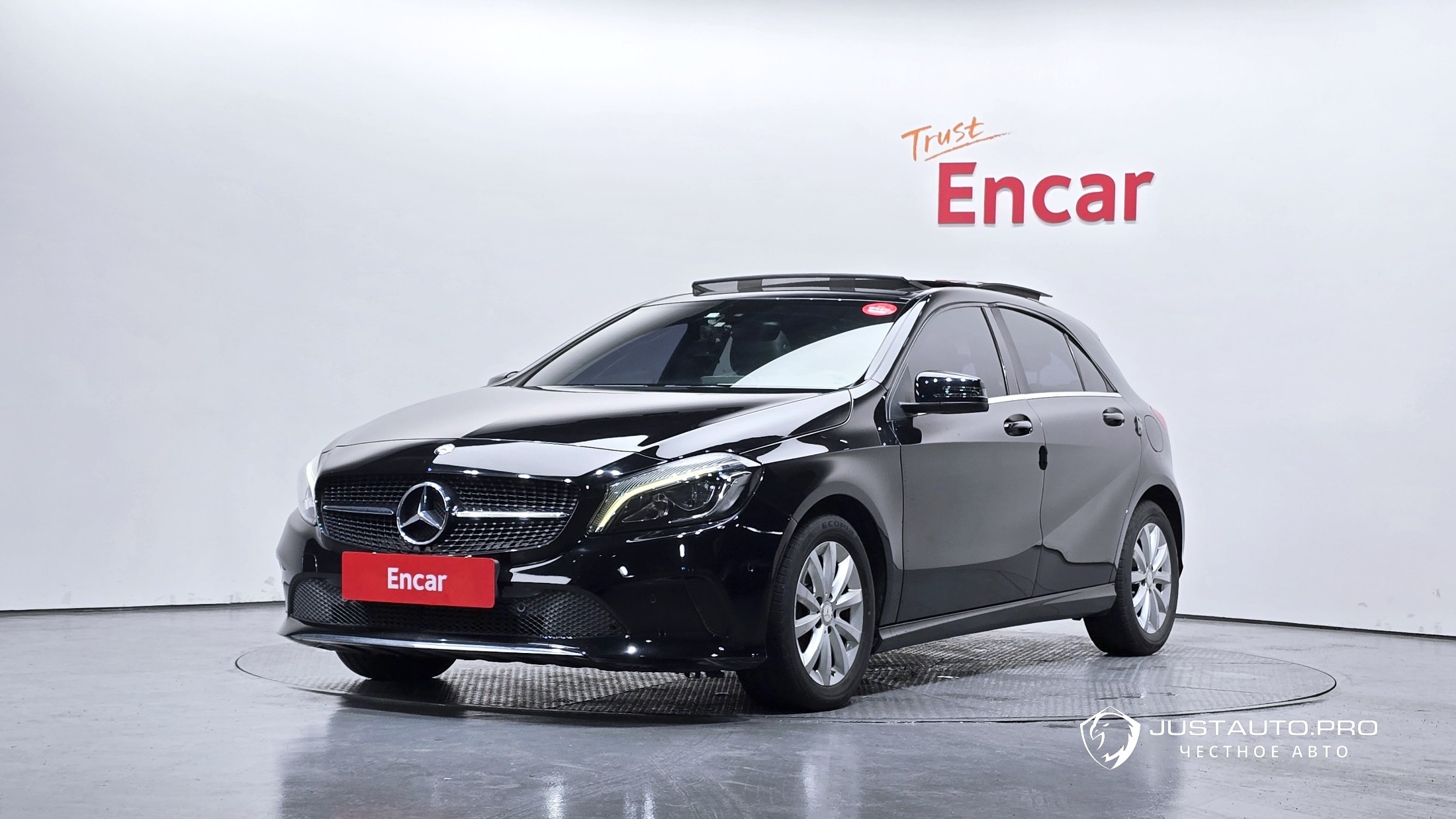 Автомобиль Mercedes-Benz A-Class