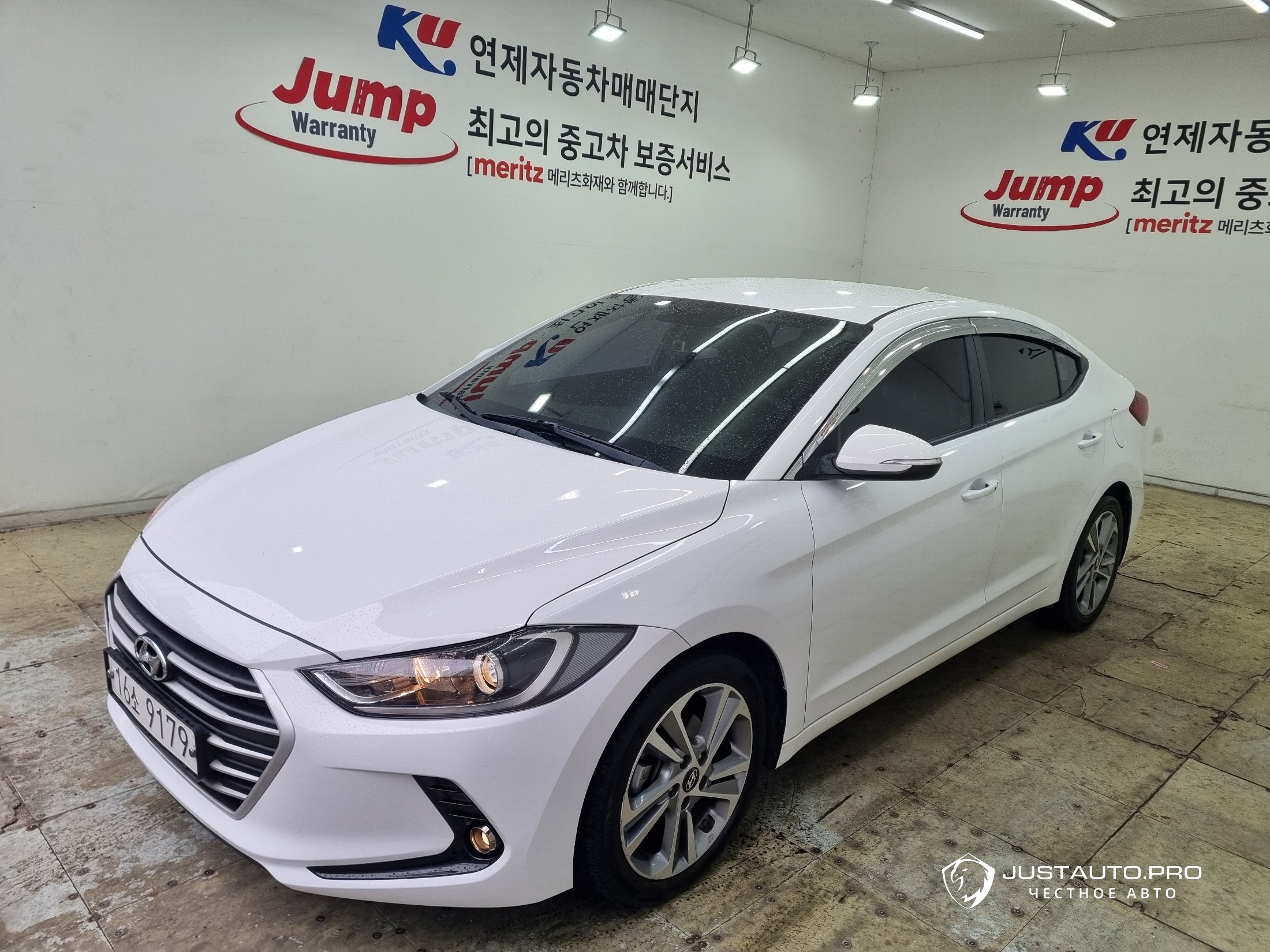 Автомобиль Hyundai AVANTE