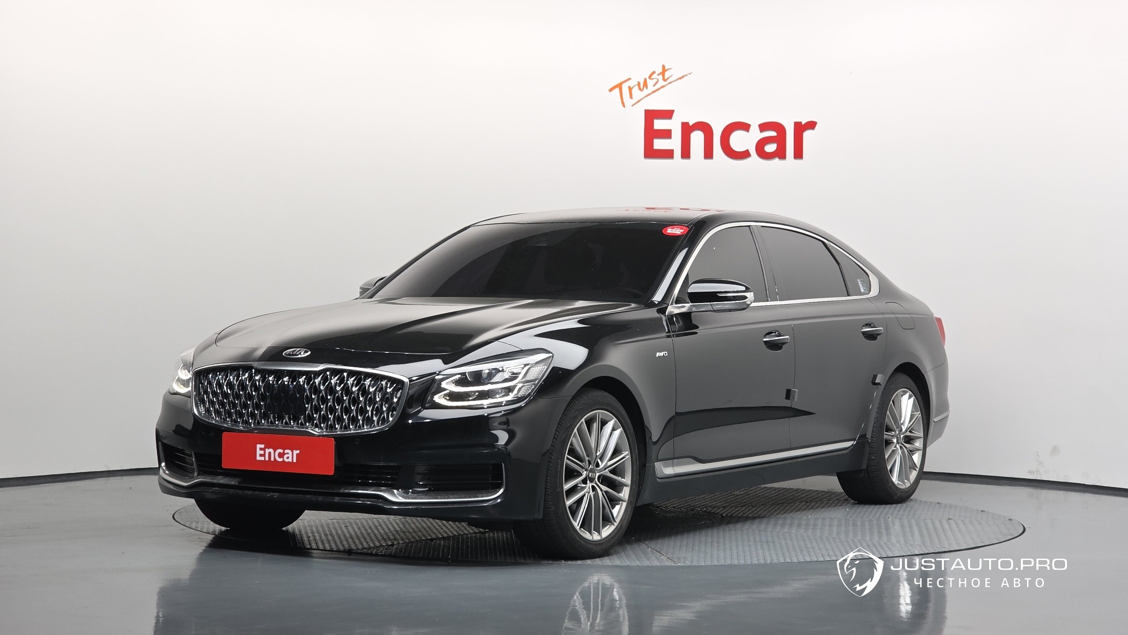 Автомобиль Kia K9