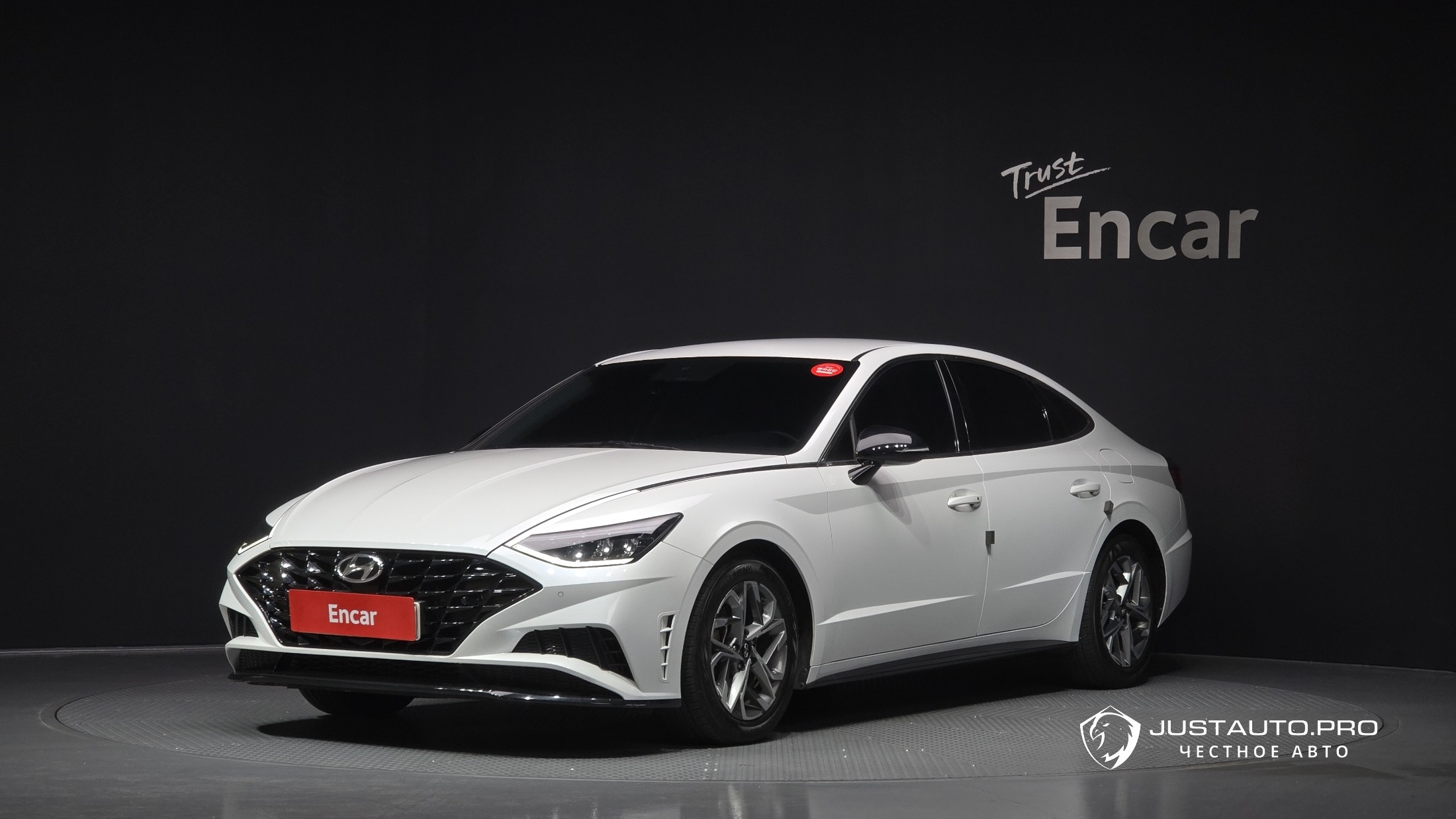 Автомобиль Hyundai Sonata