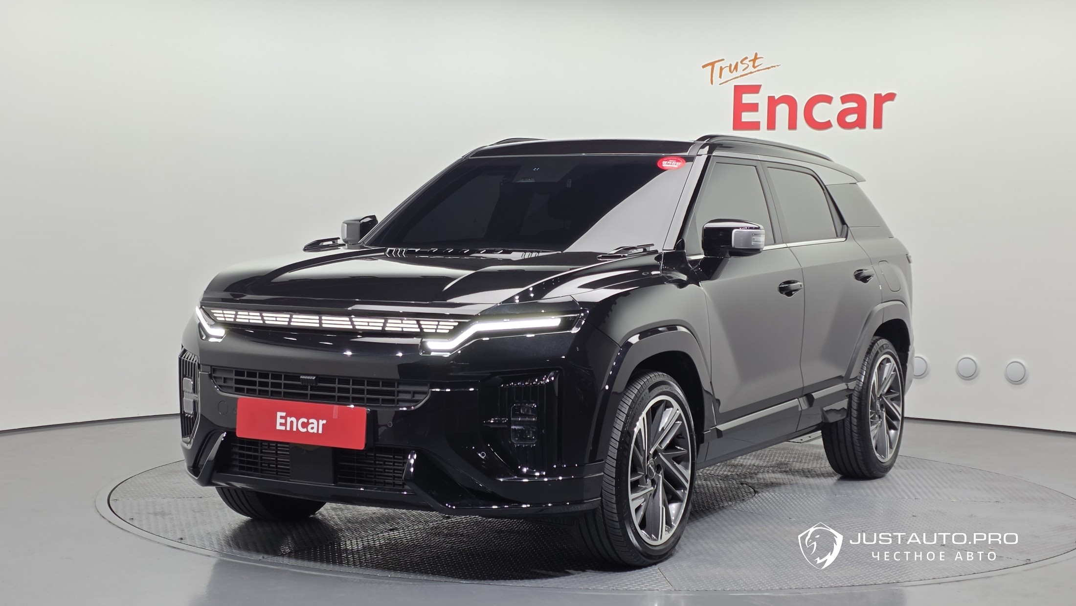 Автомобиль KG_Mobility_Ssangyong Actyon