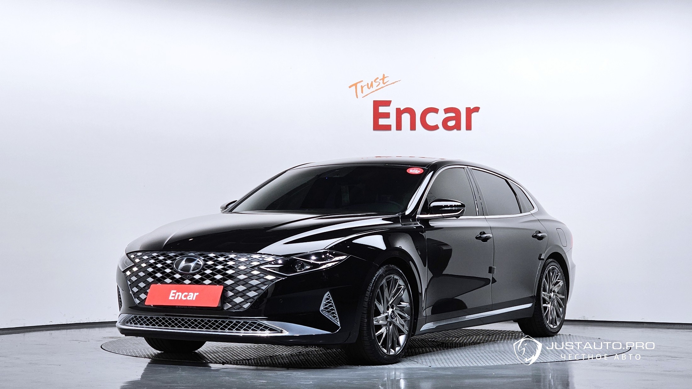 Автомобиль Hyundai Grandeur