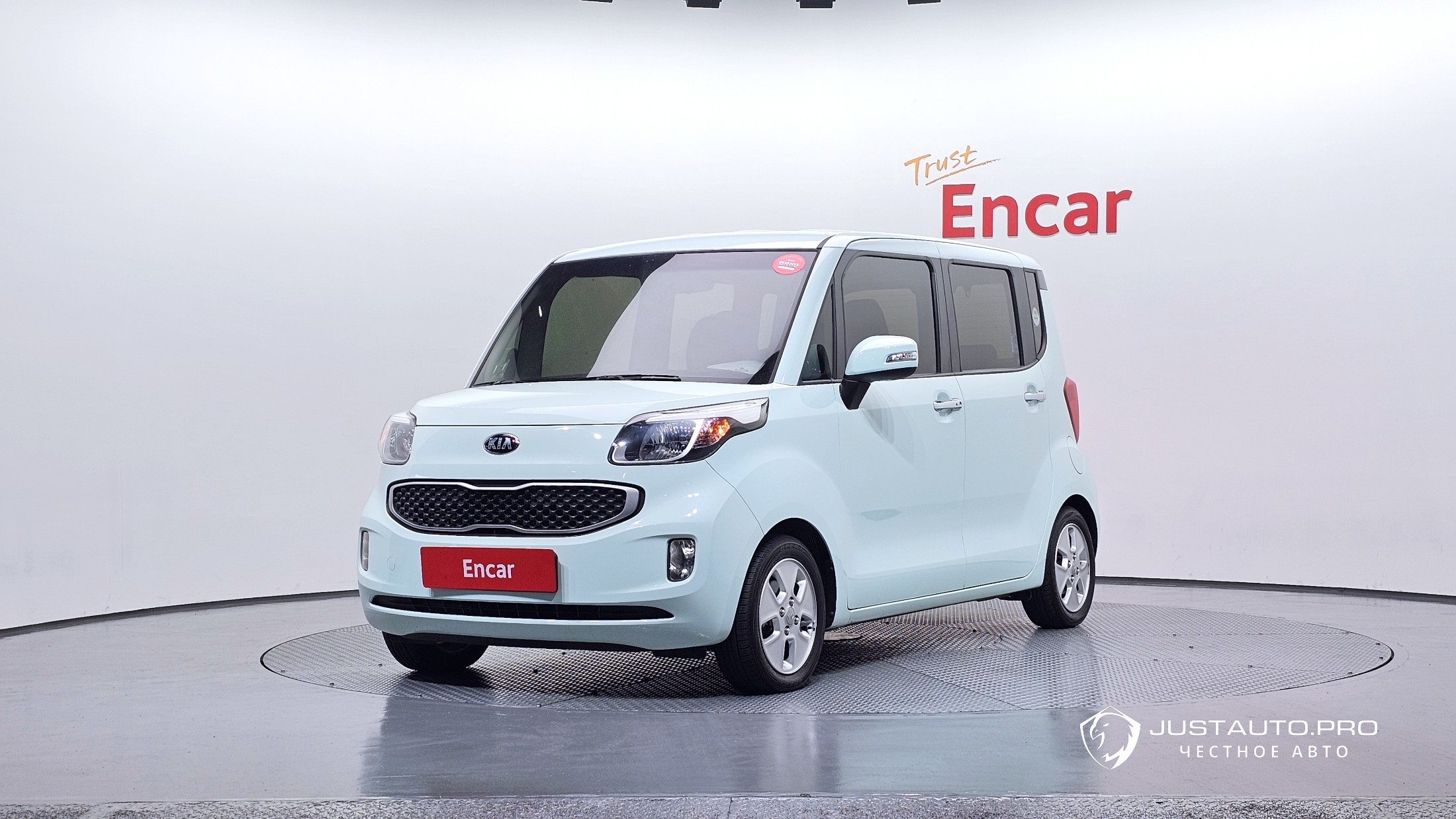 Автомобиль Kia RAY