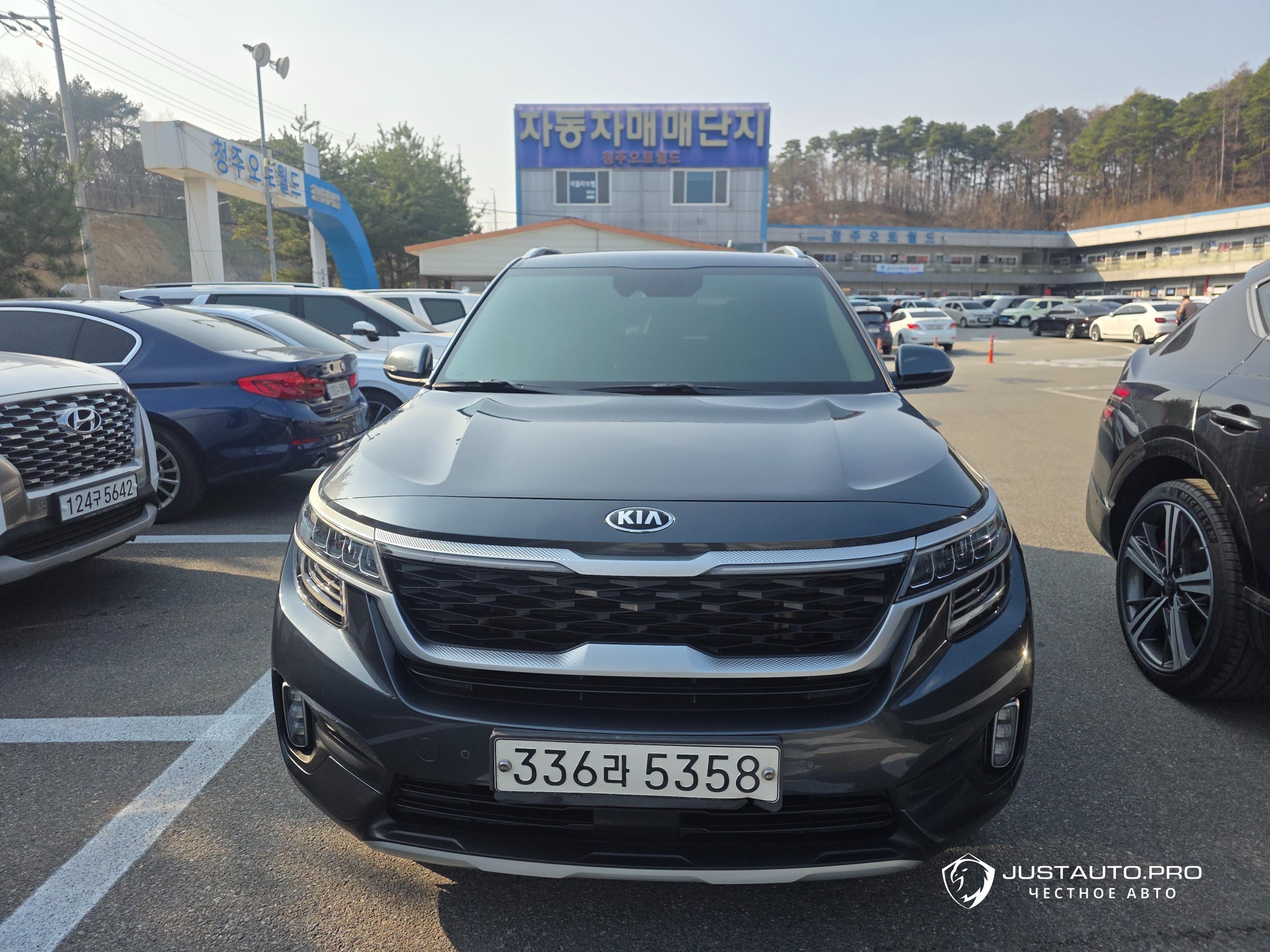 Автомобиль Kia Seltos