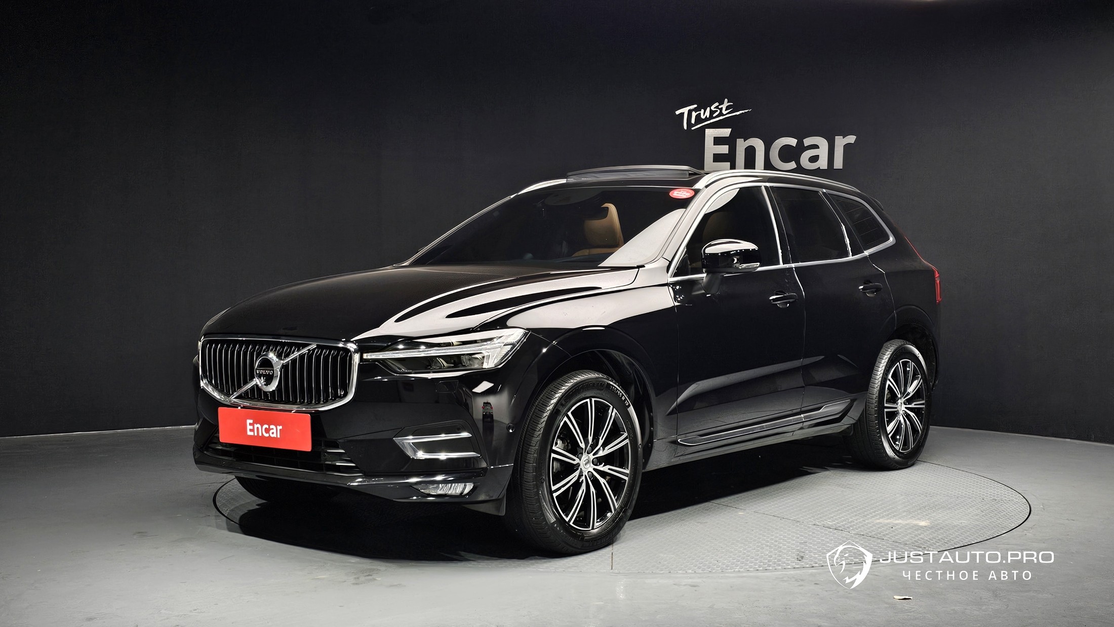 Автомобиль Volvo XC60