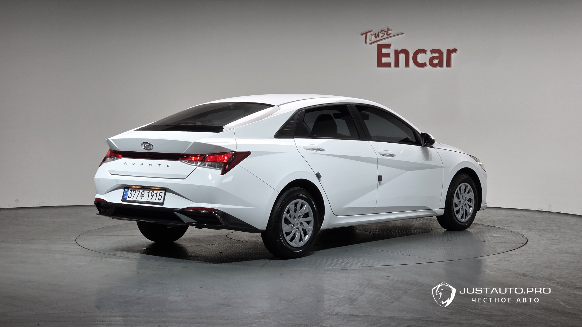 Автомобиль Hyundai AVANTE