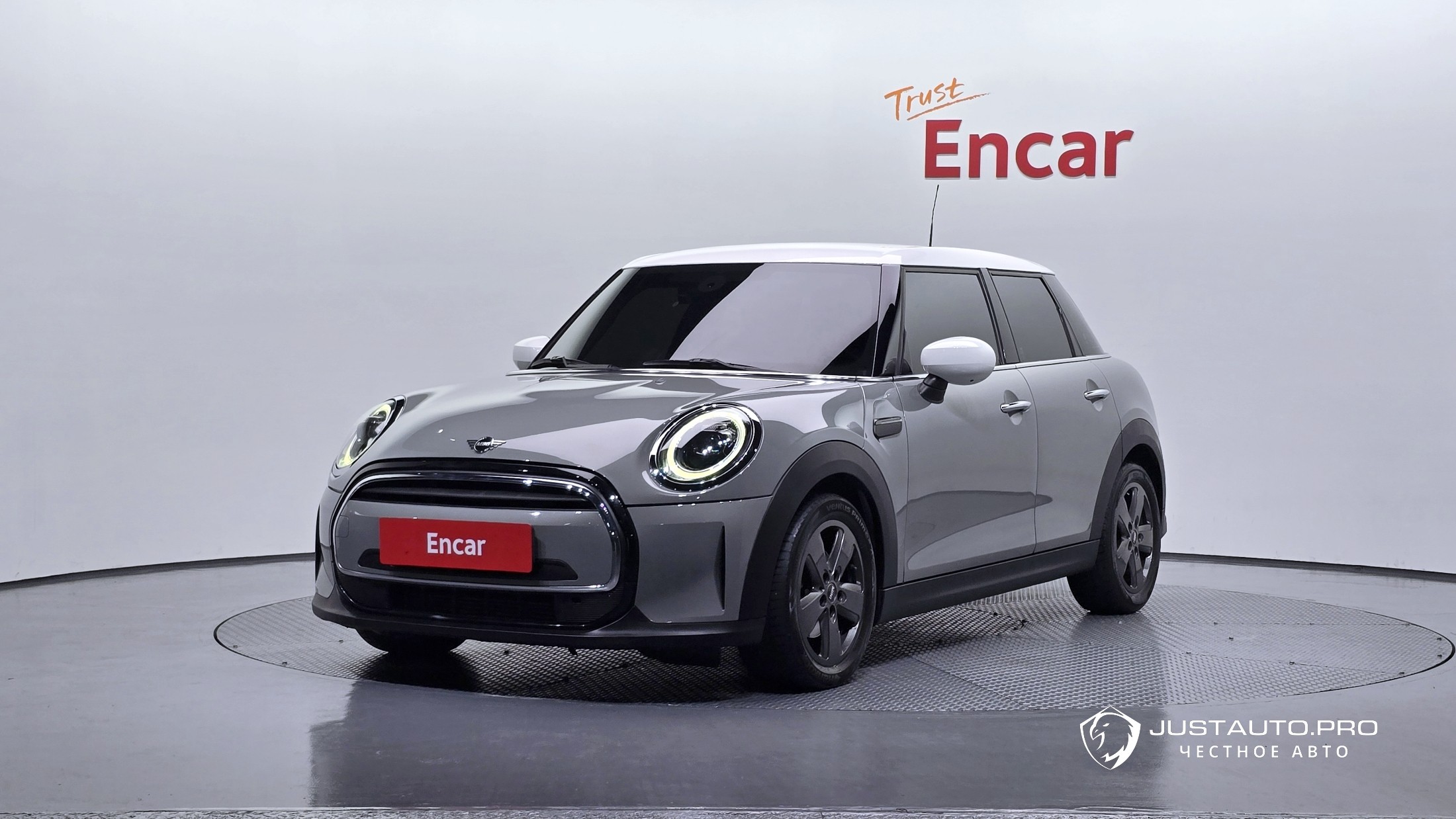 Автомобиль Mini Cooper