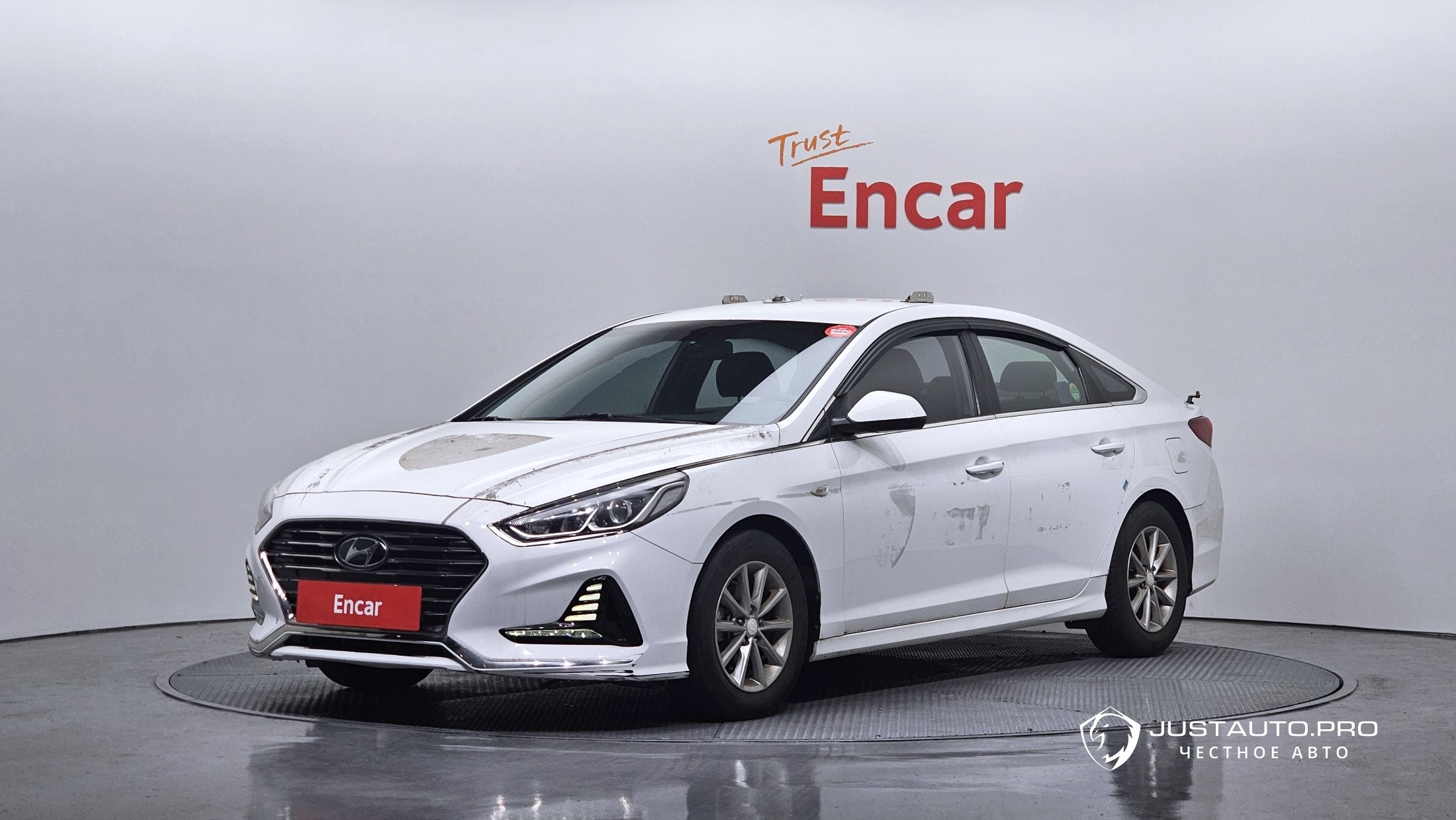 Автомобиль Hyundai Sonata