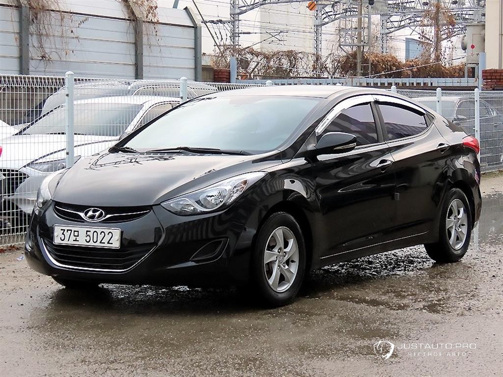 Автомобиль Hyundai AVANTE
