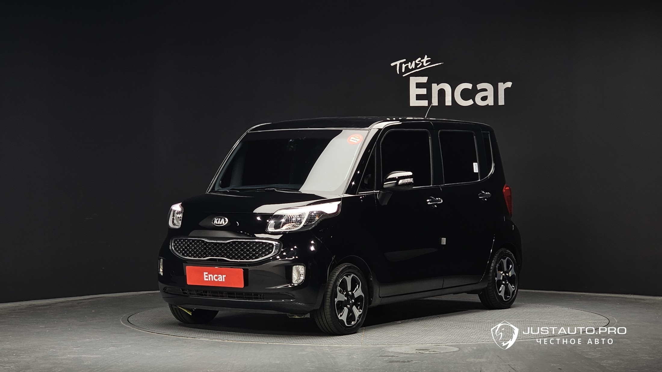 Автомобиль Kia RAY