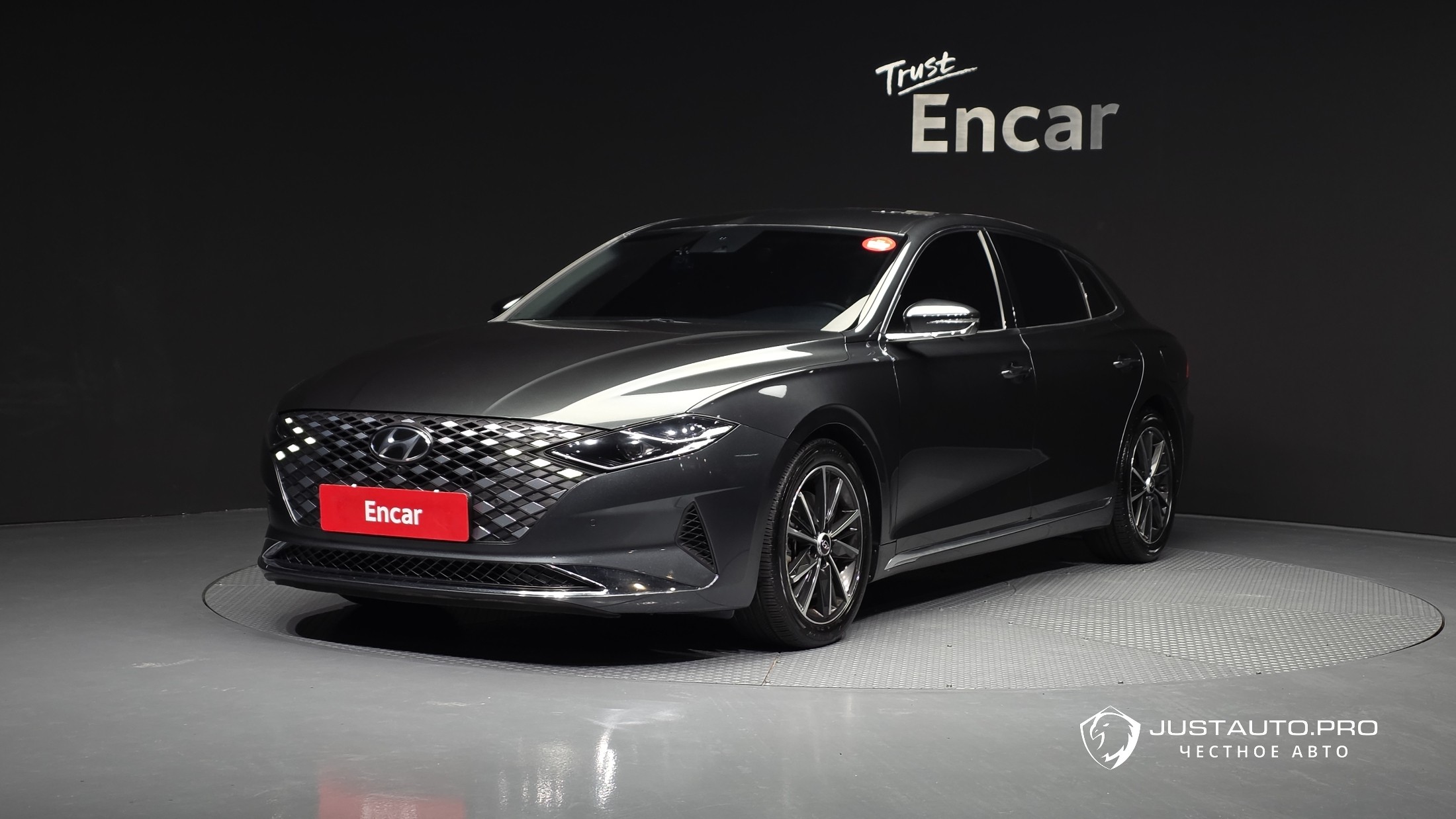 Автомобиль Hyundai Grandeur