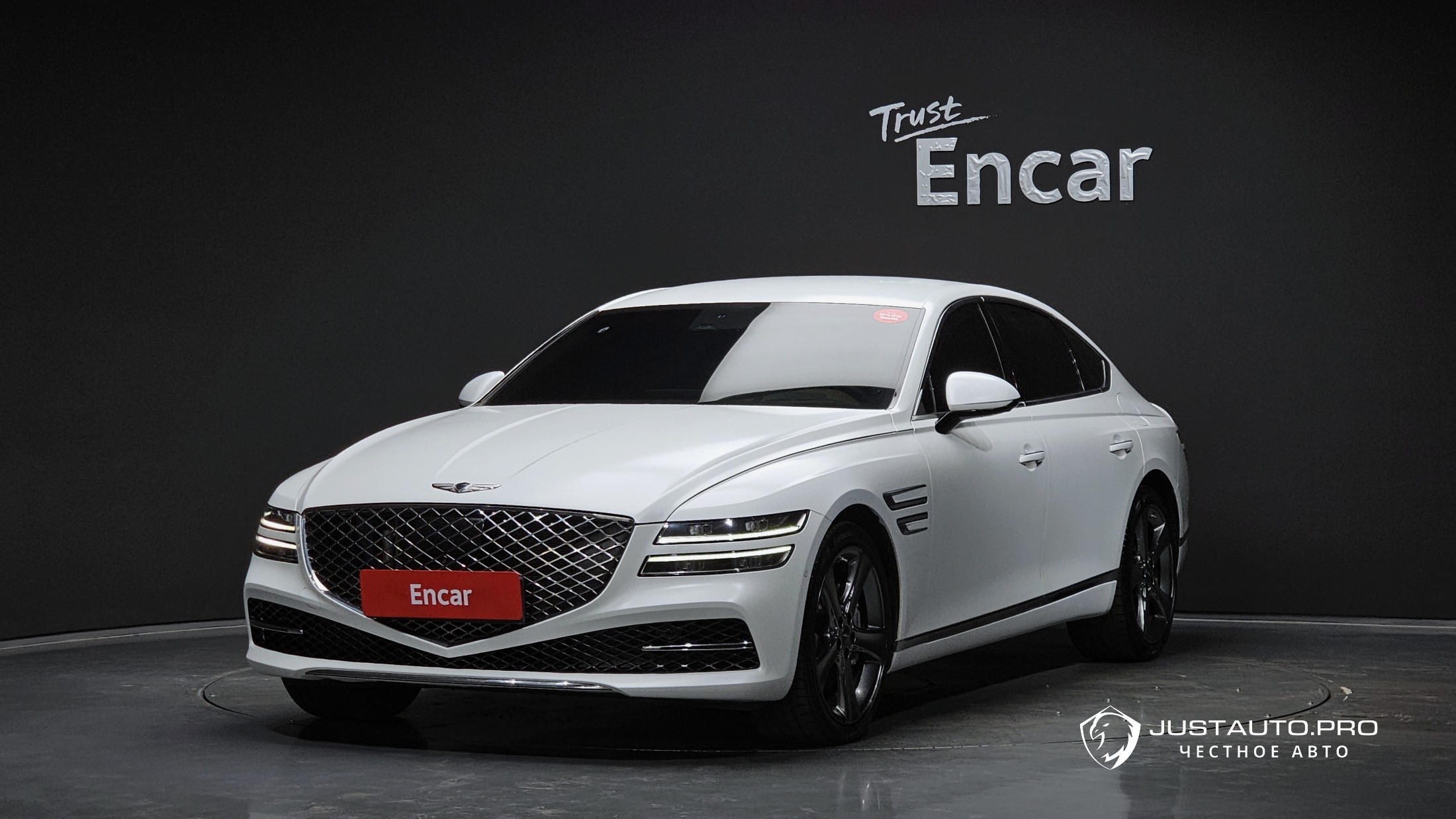 Автомобиль Genesis G80