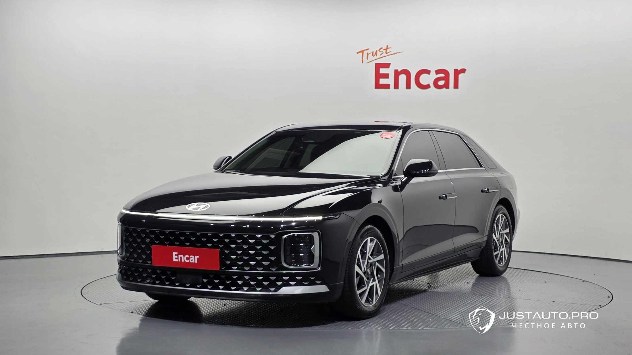 Автомобиль Hyundai Grandeur