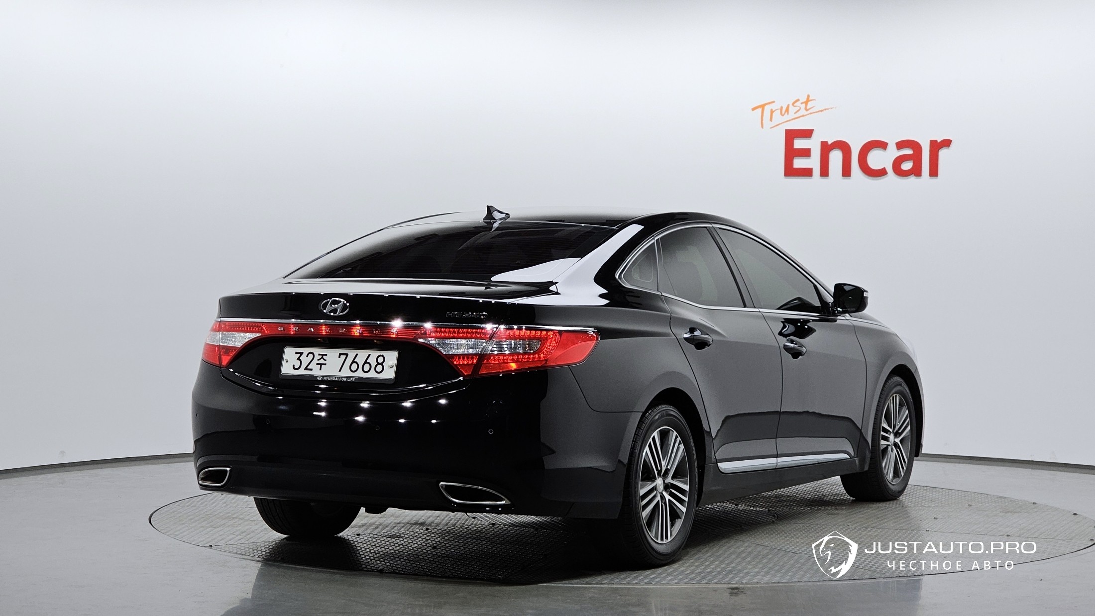 Автомобиль Hyundai Grandeur