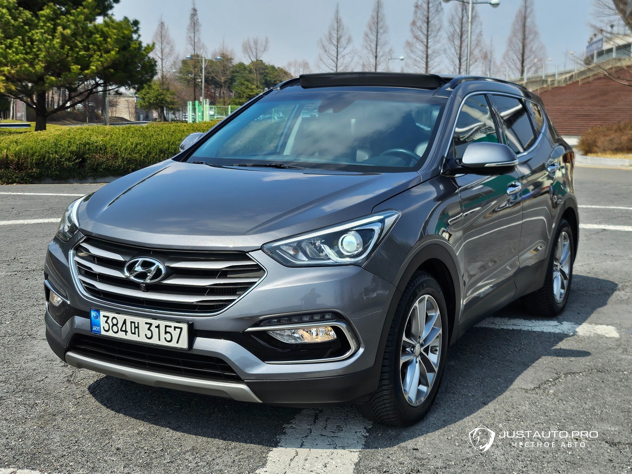 Автомобиль Hyundai Santafe