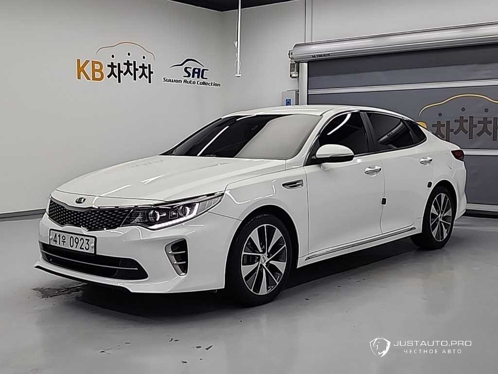 Автомобиль Kia K5