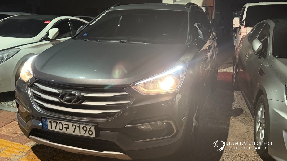 Автомобиль Hyundai Santafe