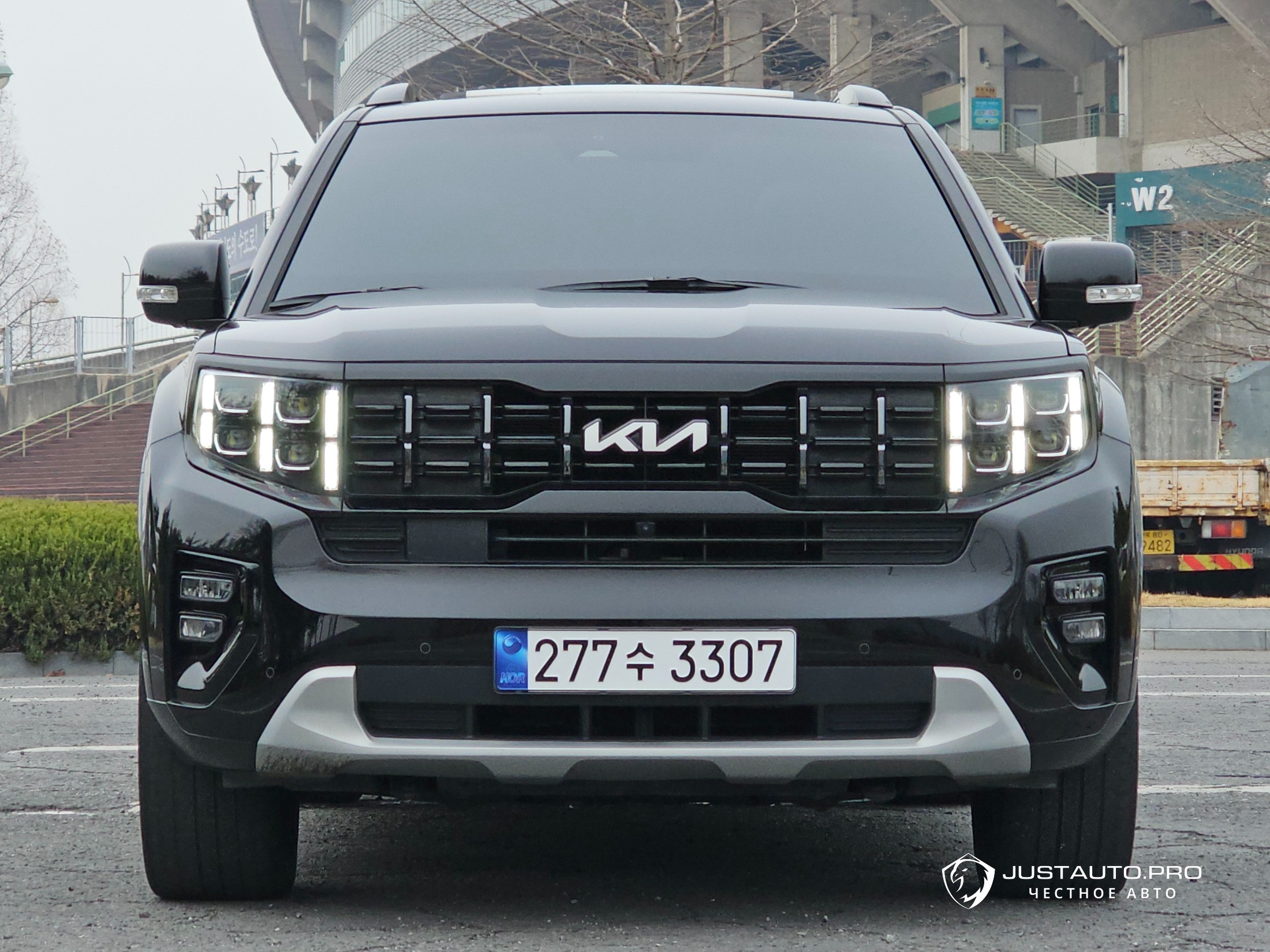 Автомобиль Kia Mohave