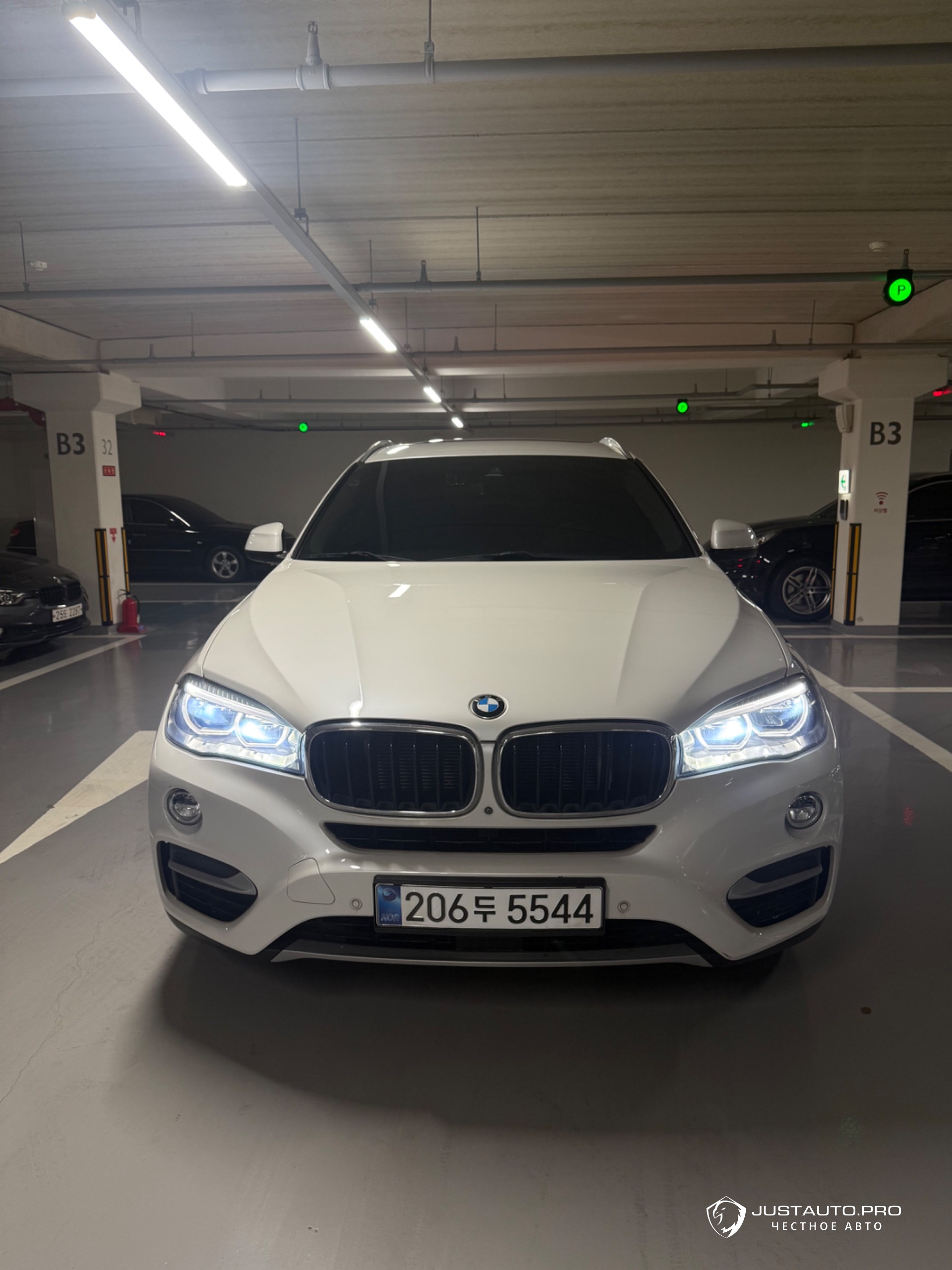 Автомобиль BMW X6