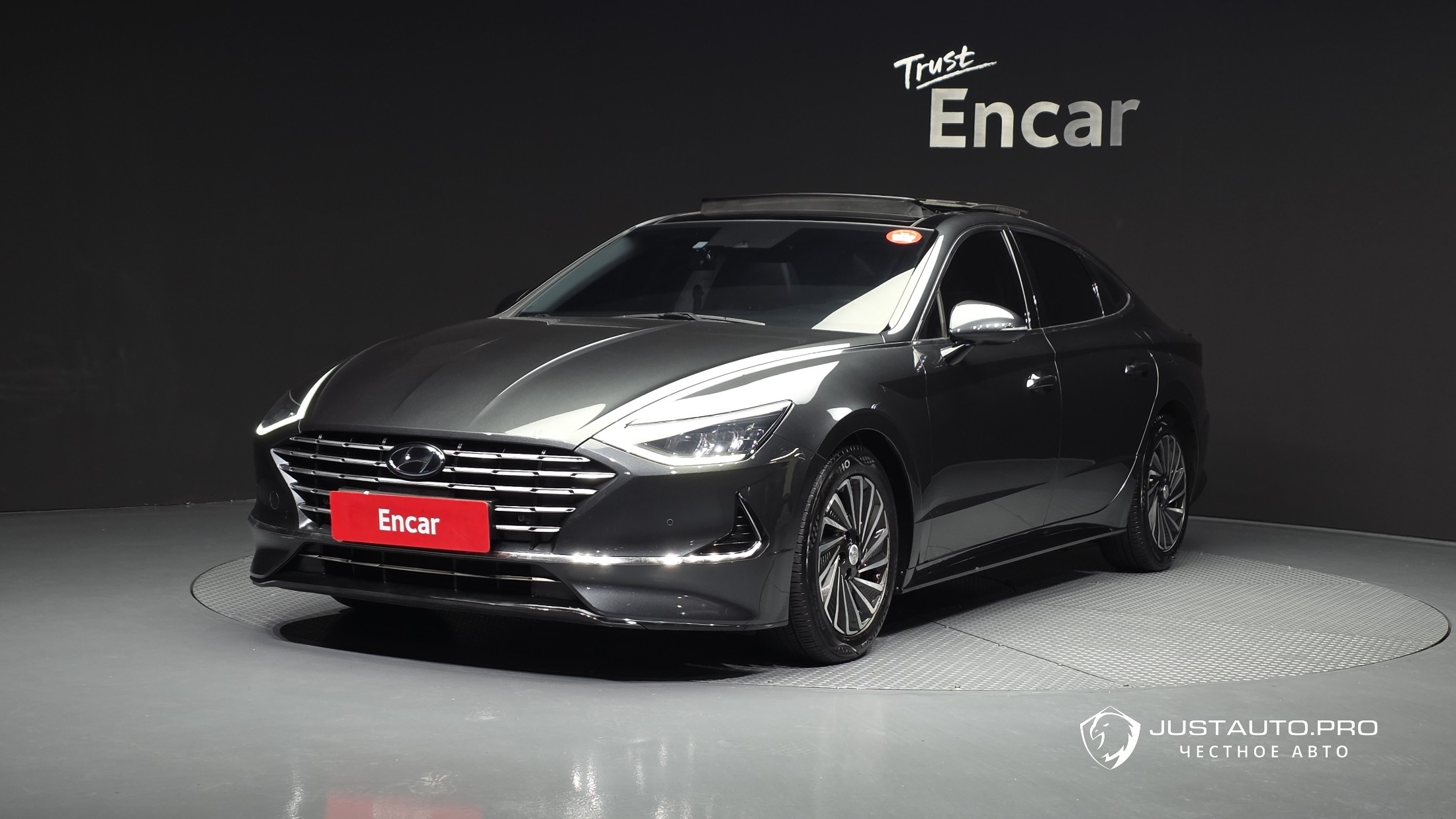 Автомобиль Hyundai Sonata