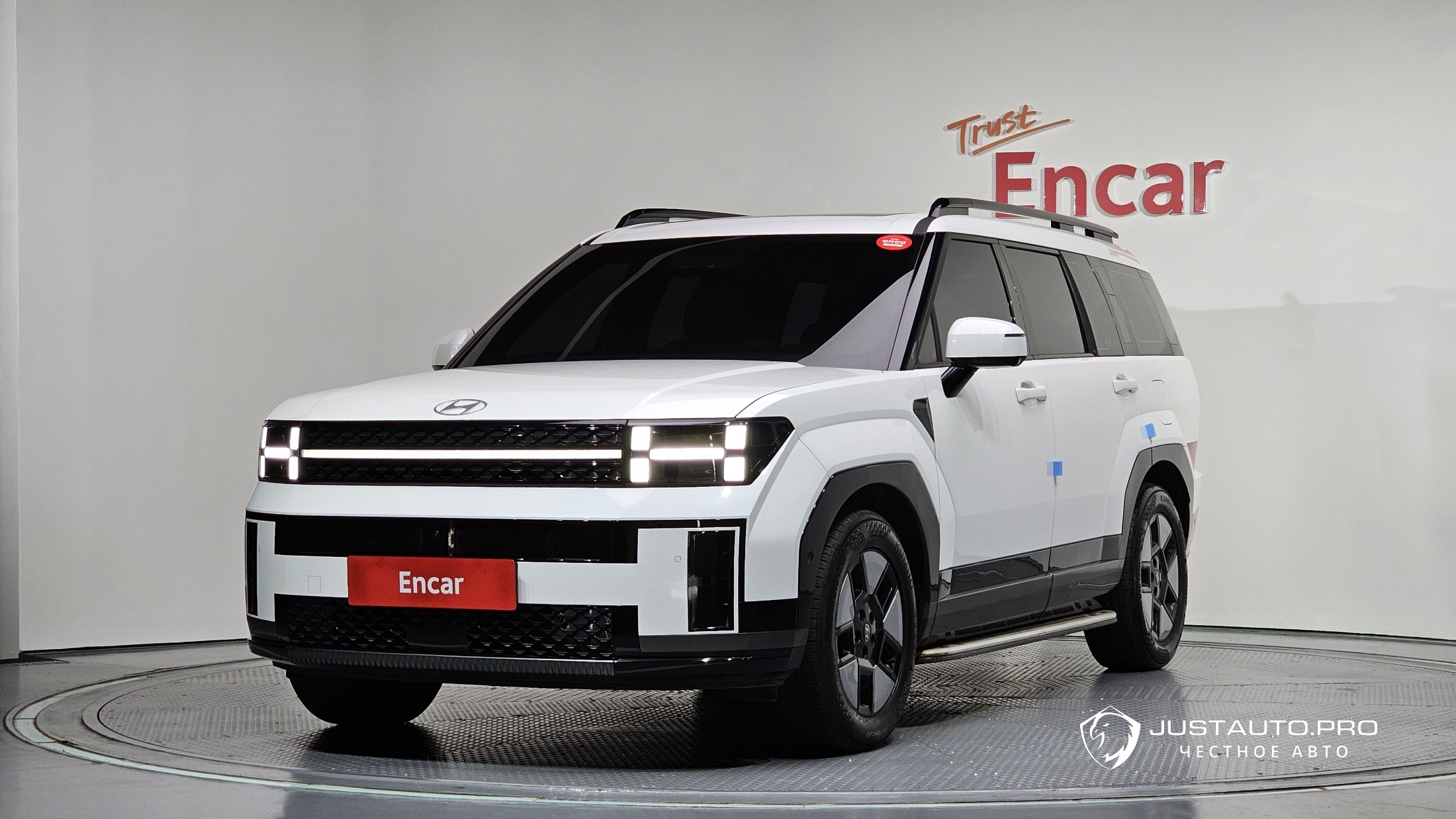 Автомобиль Hyundai Santafe