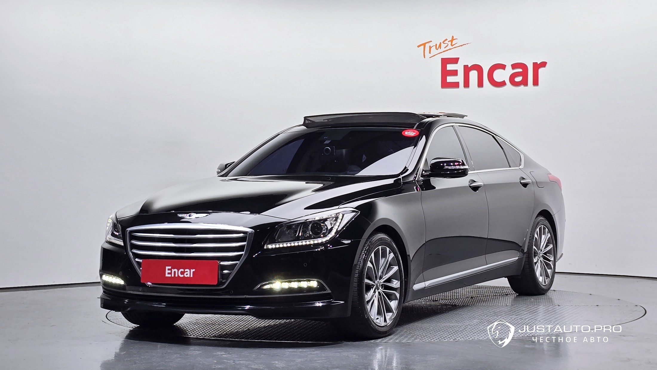 Автомобиль Hyundai Genesis