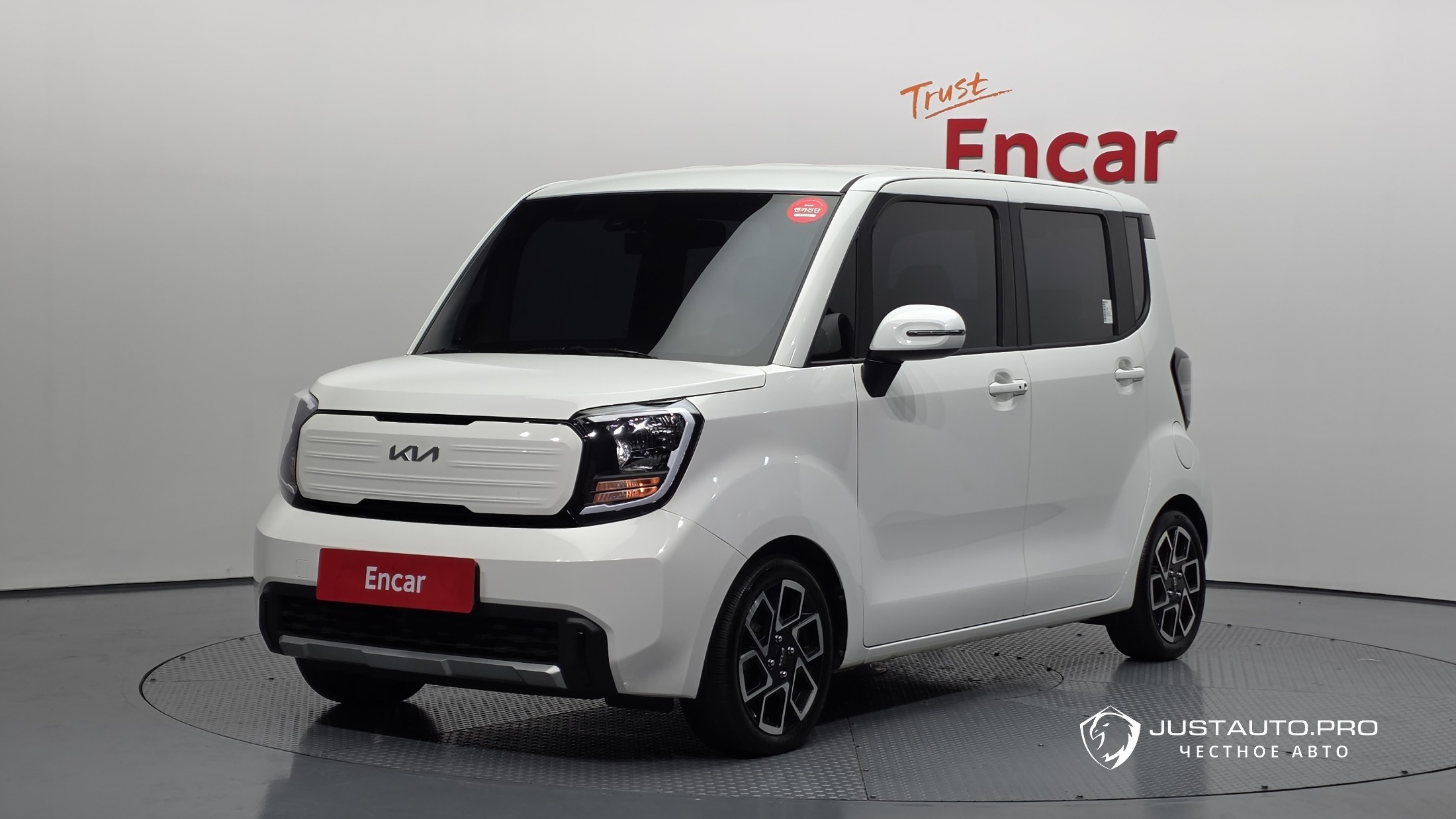 Автомобиль Kia RAY