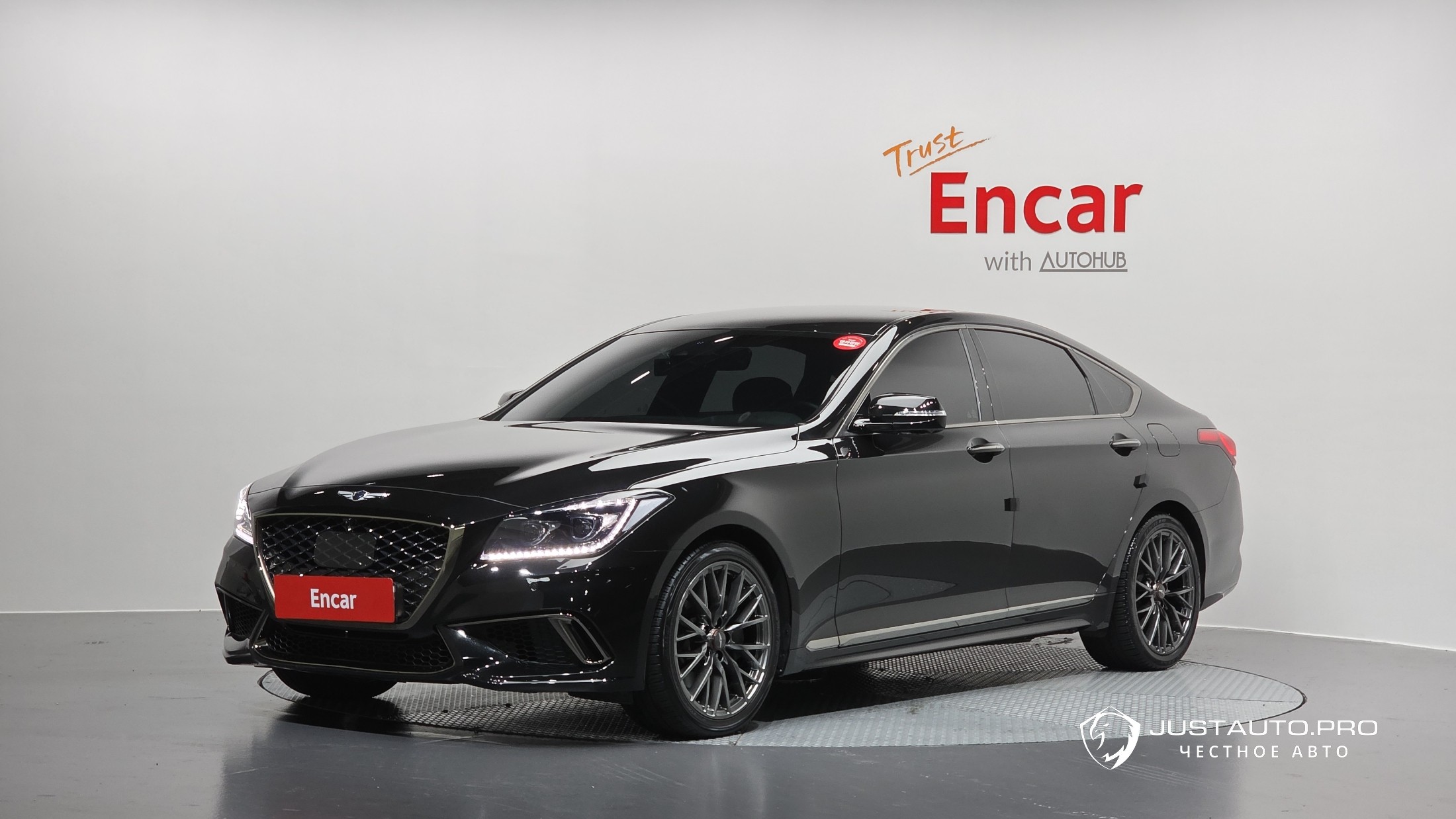 Автомобиль Genesis G80