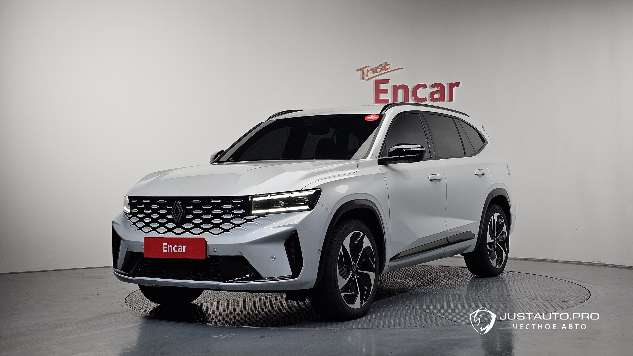 Автомобиль Renault-KoreaSamsung Grand Koleos