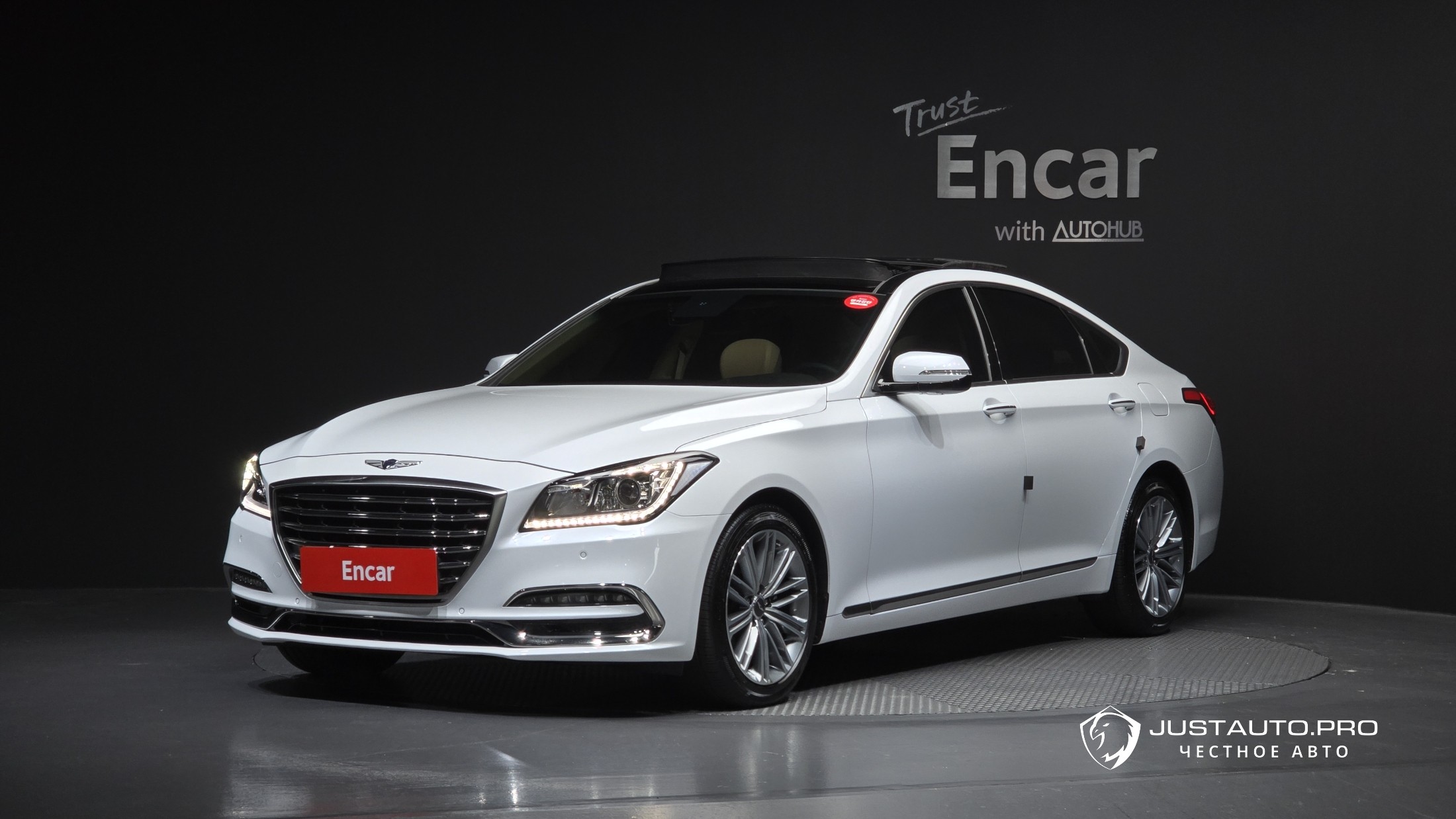 Автомобиль Genesis G80