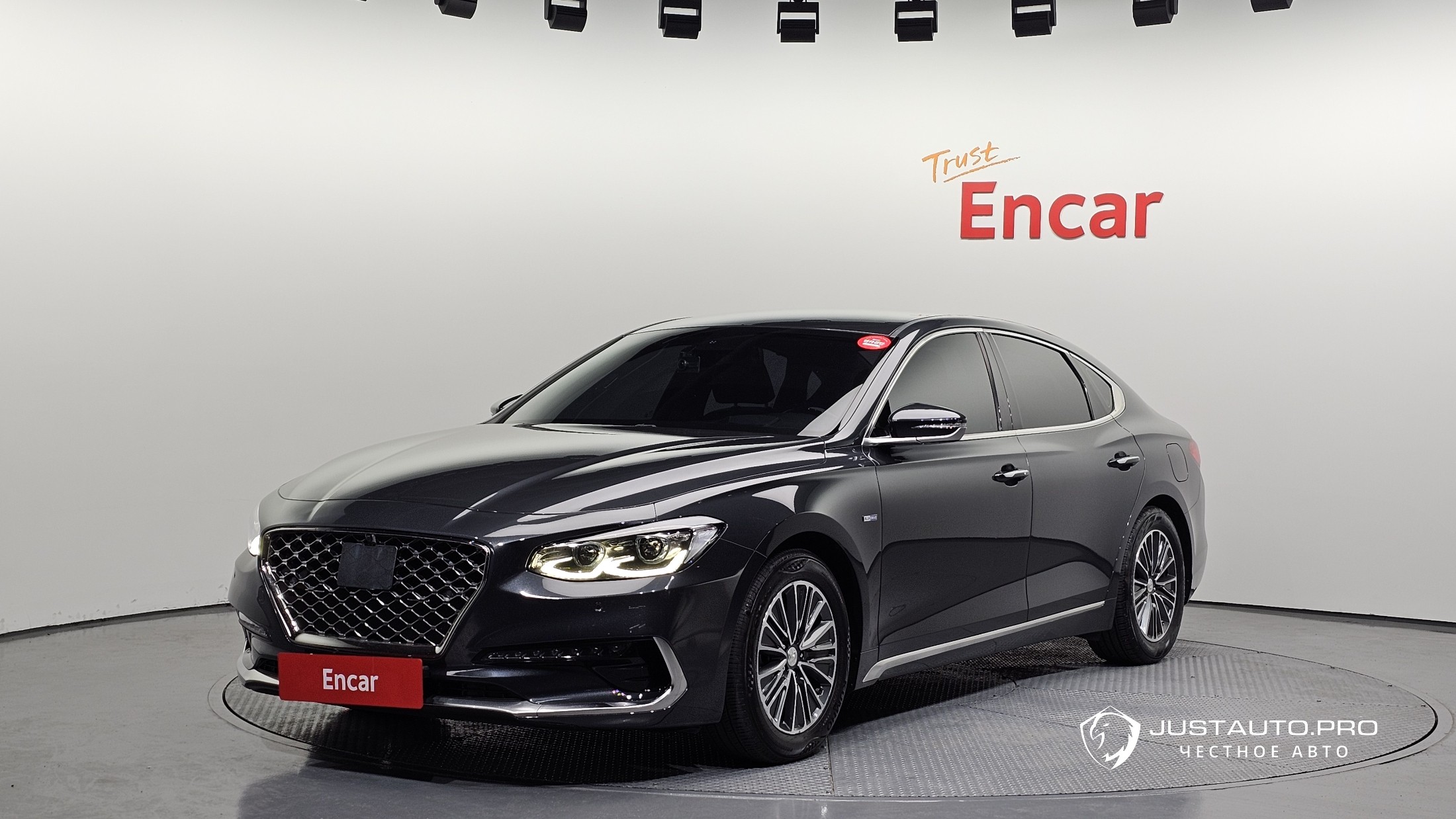 Автомобиль Hyundai Grandeur