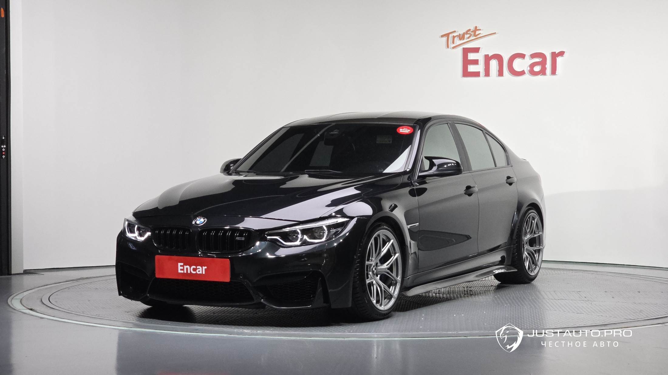 Автомобиль BMW M3